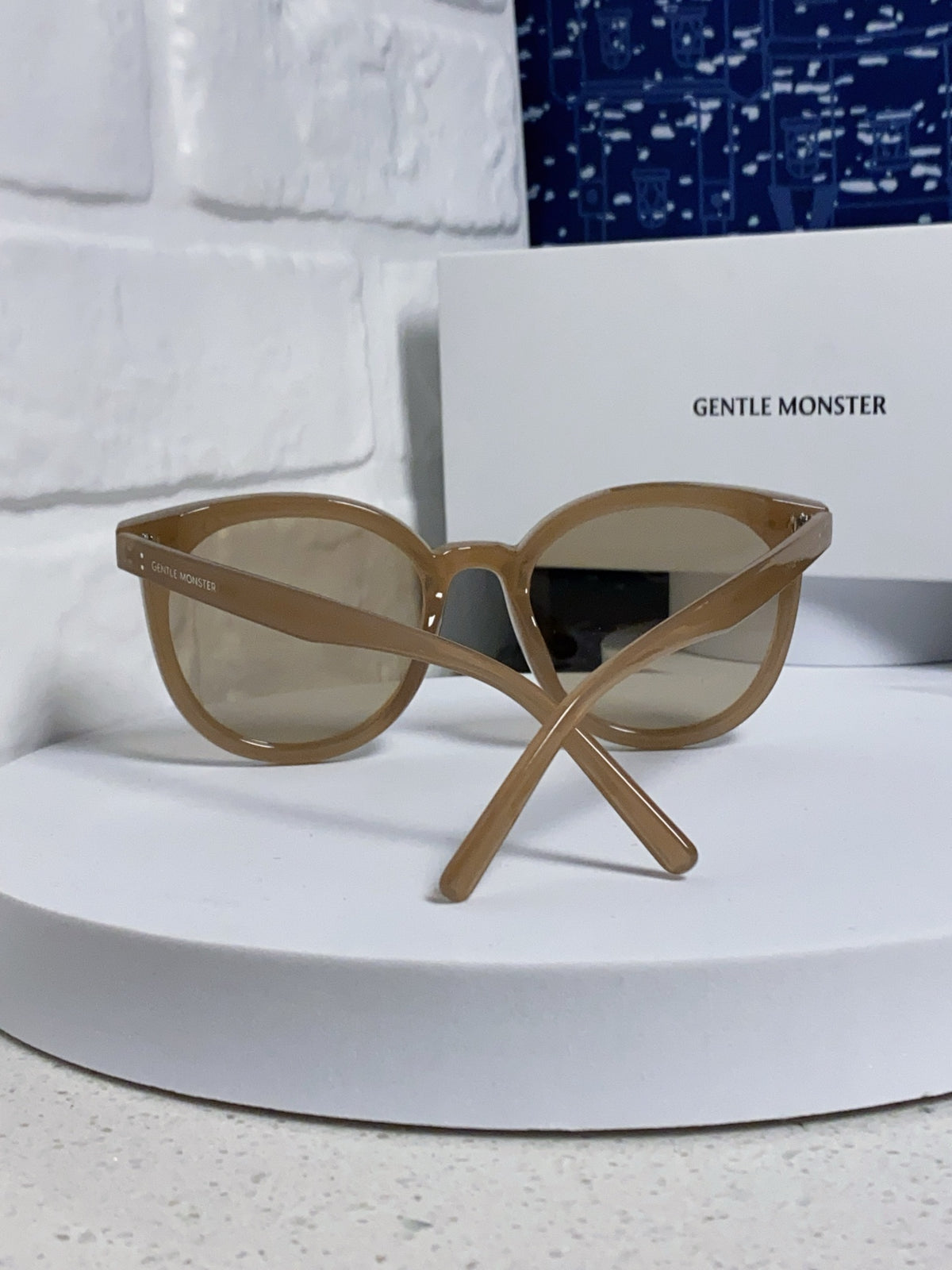 Gentle Monster SOLO Polarized Round Silver Lens Sunglasses for Men & Women - detail image 3