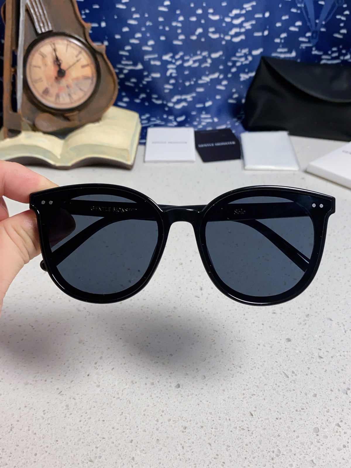Gentle Monster SOLO Polarized Round Red Lens Sunglasses for Men & Women - detail image 4