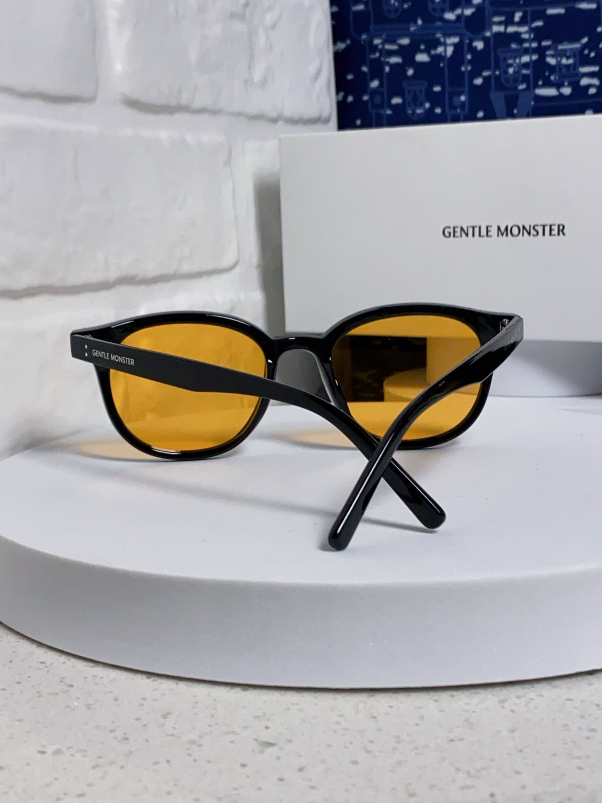Gentle Monster LANG Square Orange Lens Sunglasses for Men & Women - detail image 3