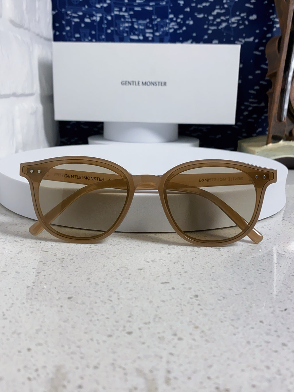 Gentle Monster LANG Square Gray Lens Sunglasses for Men & Women - detail image 9