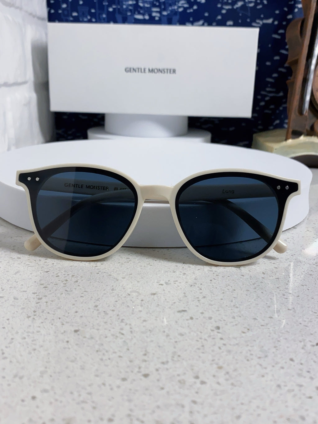 Gentle Monster LANG Square Blue Lens Sunglasses for Men & Women - detail image 9