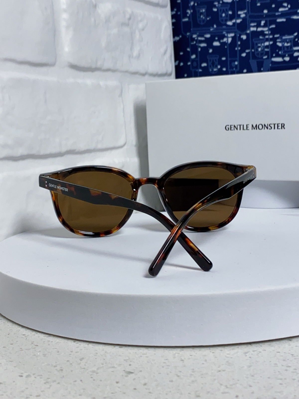 Gentle Monster LANG Square Brown Lens Sunglasses for Men & Women - detail image 3