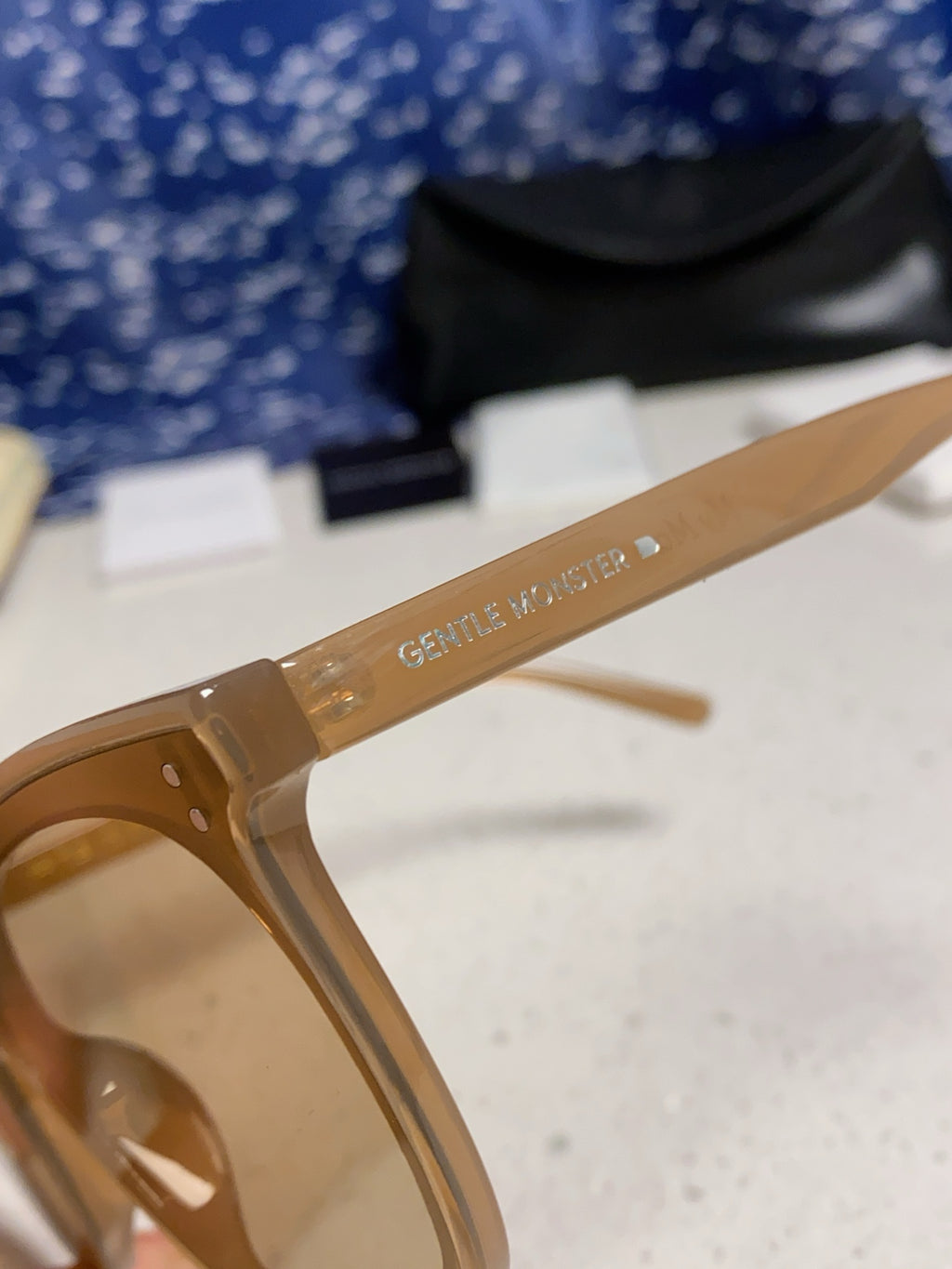Gentle Monster MYMA Oversized Gray Lens Sunglasses for Men & Women - detail image 7