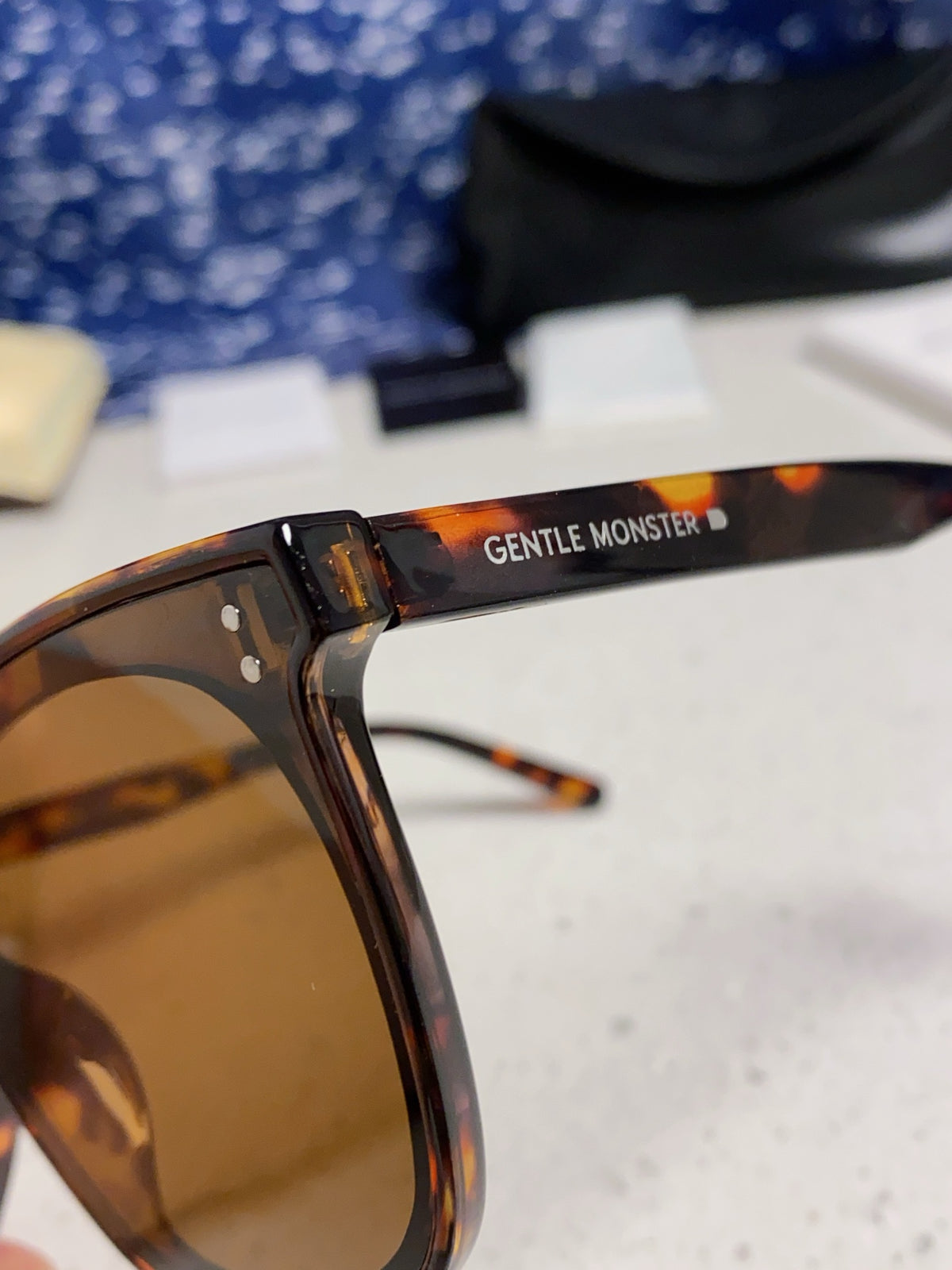 Gentle Monster MYMA Oversized Brown Lens Sunglasses for Men & Women - detail image 7
