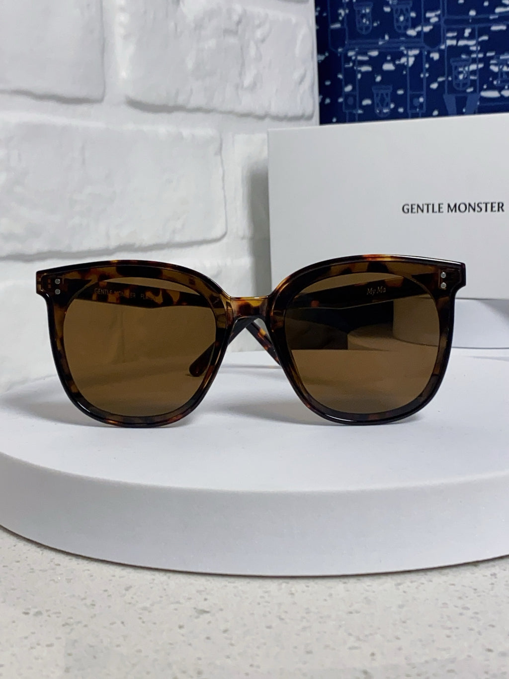 Gentle Monster MYMA Oversized Brown Lens Sunglasses for Men & Women - detail image 2