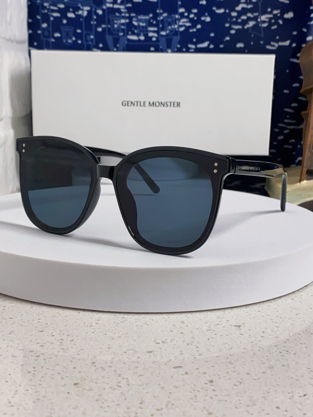 Gentle Monster MYMA Oversized Black Lens Sunglasses for Men & Women