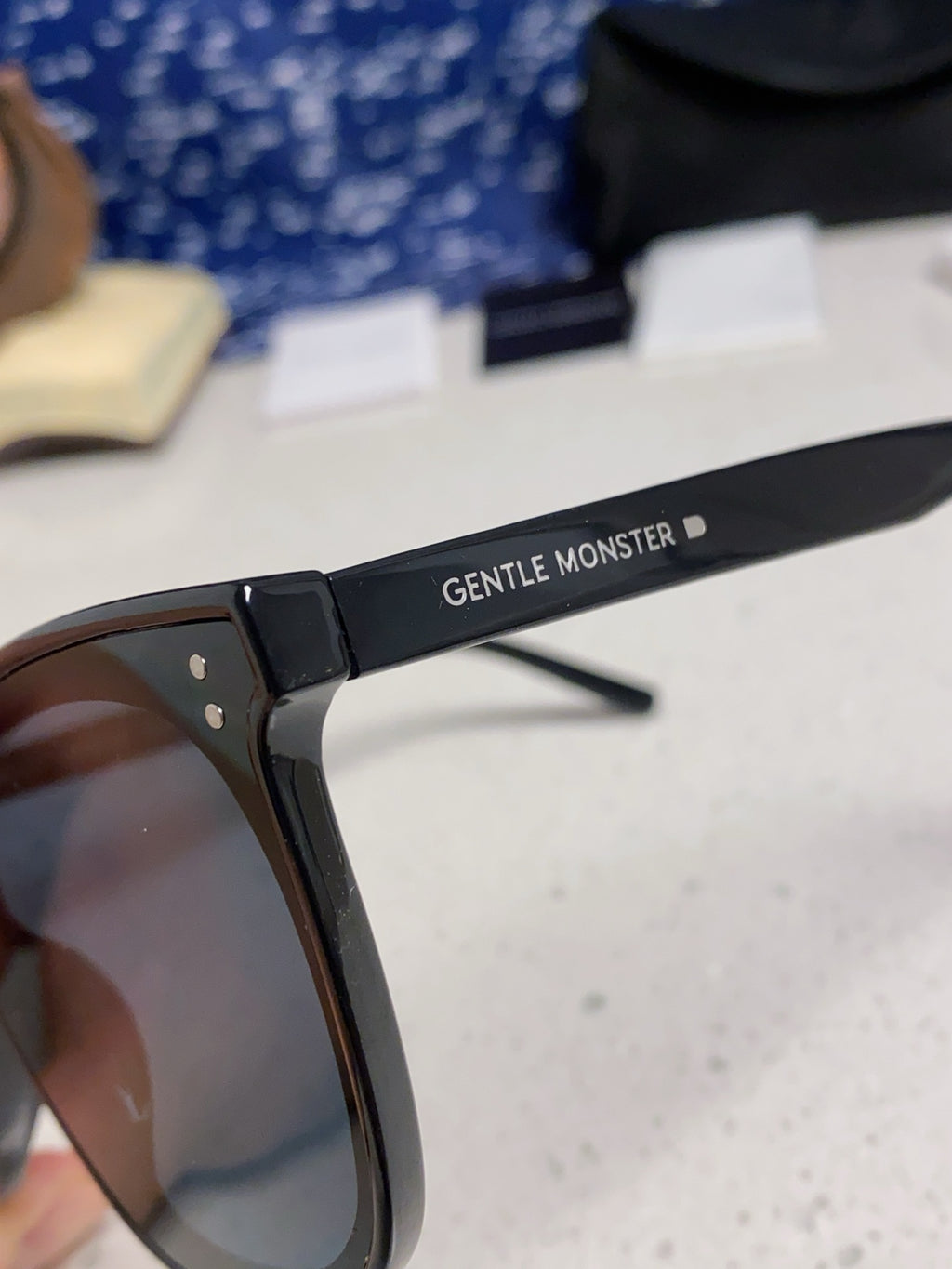 Gentle Monster MYMA Oversized Black Lens Sunglasses for Men & Women - detail image 7