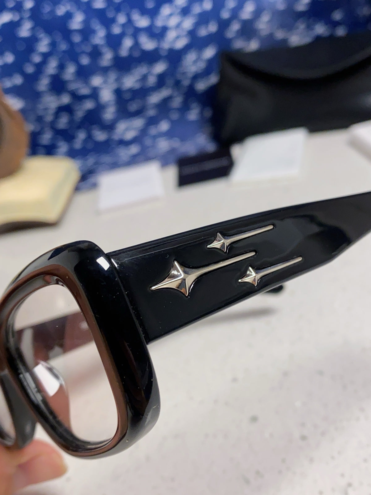 Gentle Monster ANTENA Square Silver Lens Sunglasses for Men & Women - detail image 7