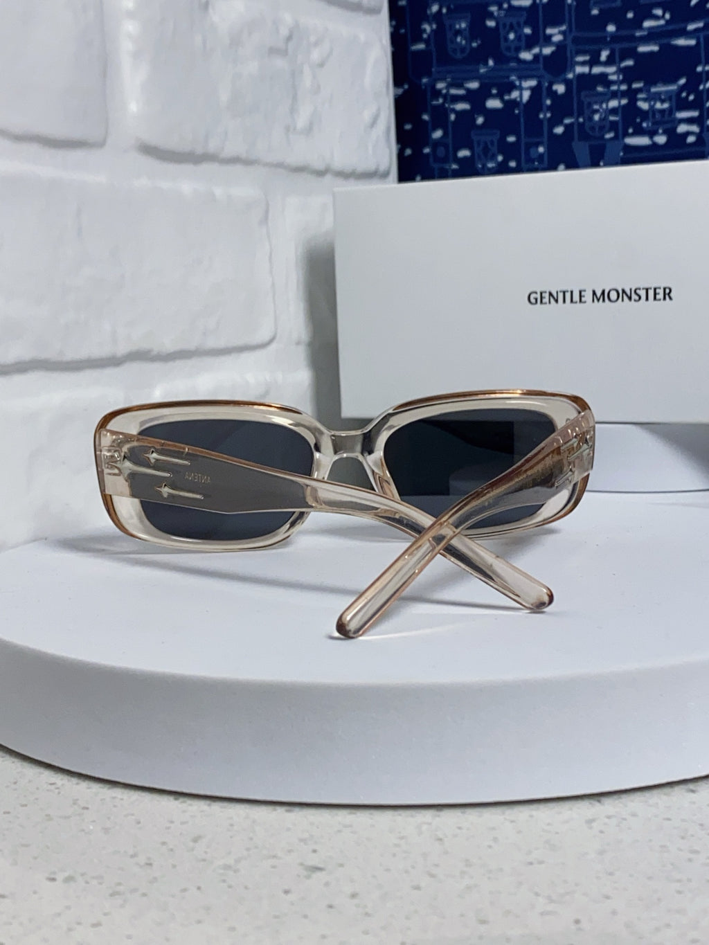 Gentle Monster ANTENA Square Silver Lens Sunglasses for Men & Women - 399375 - detail image 3