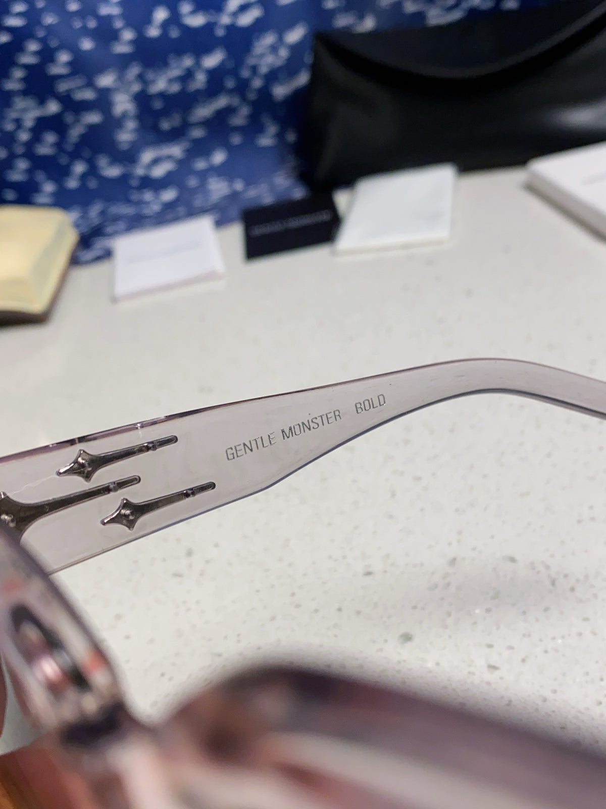 Gentle Monster ANTENA Square Gray Lens Sunglasses for Men & Women - detail image 8