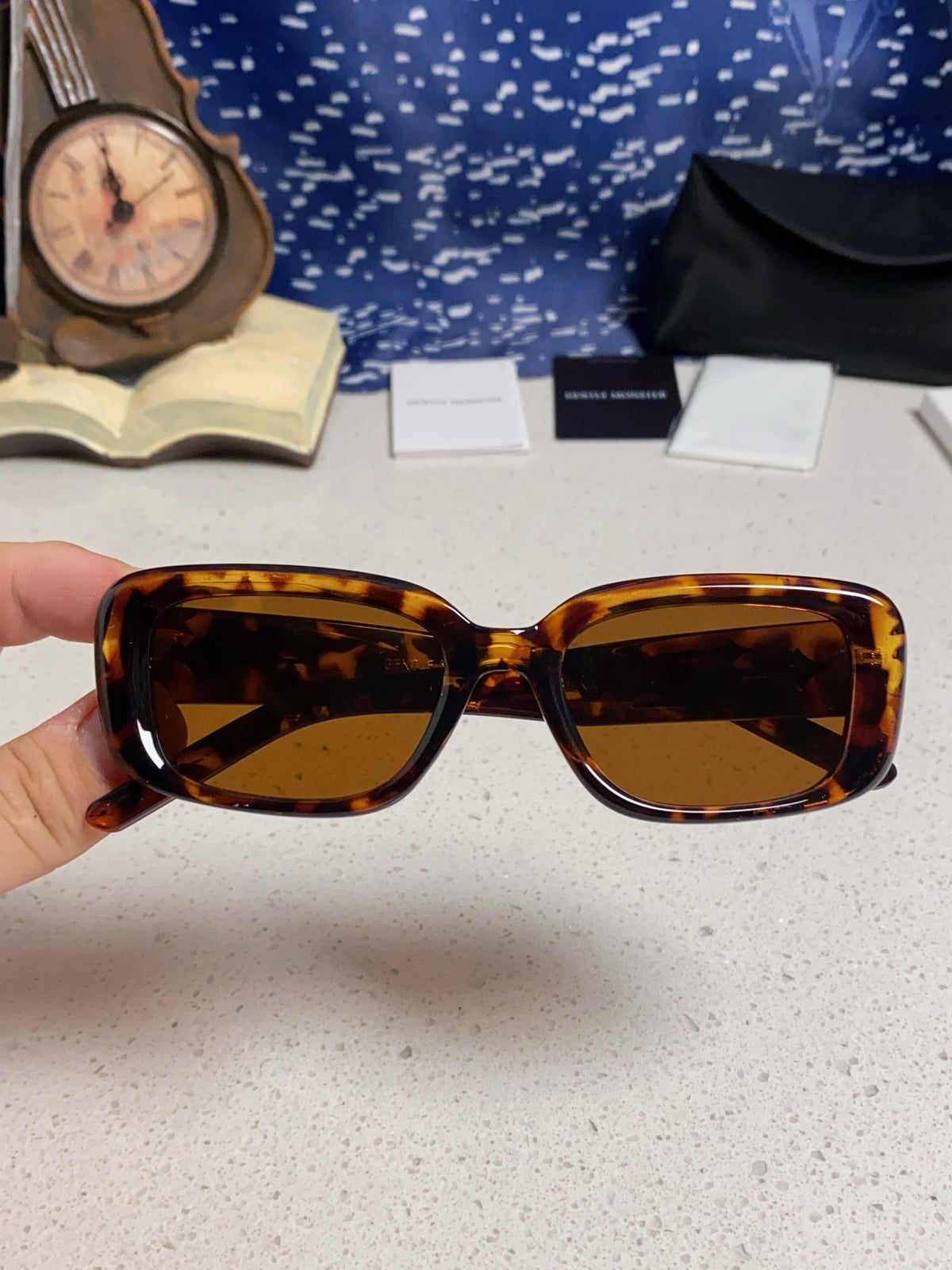 Gentle Monster ANTENA Square Brown Lens Sunglasses for Men & Women - detail image 4