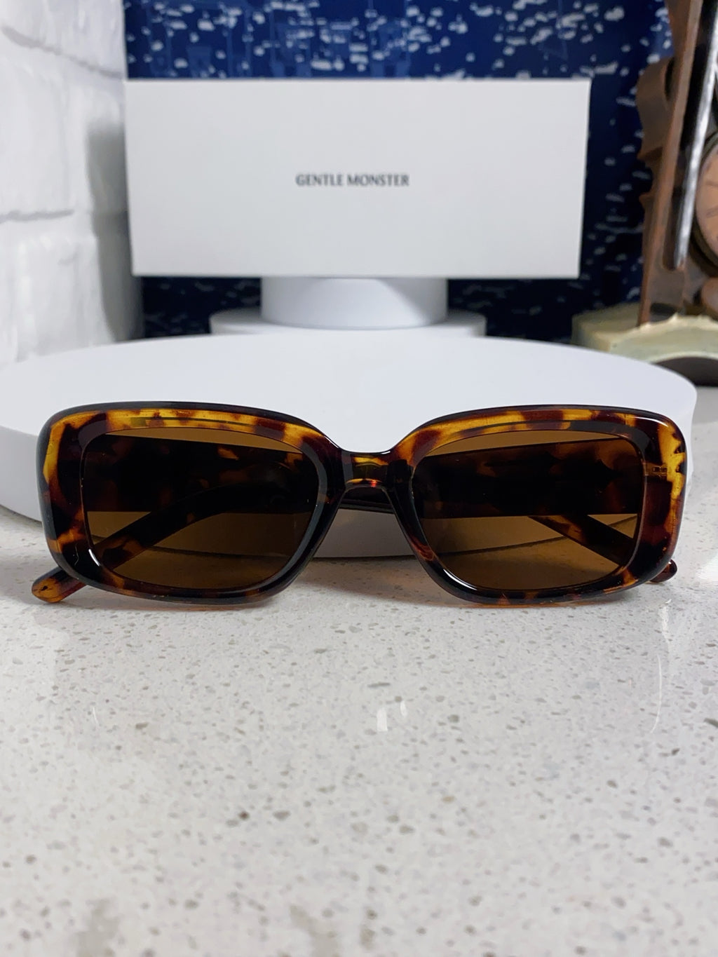 Gentle Monster ANTENA Square Brown Lens Sunglasses for Men & Women - detail image 9