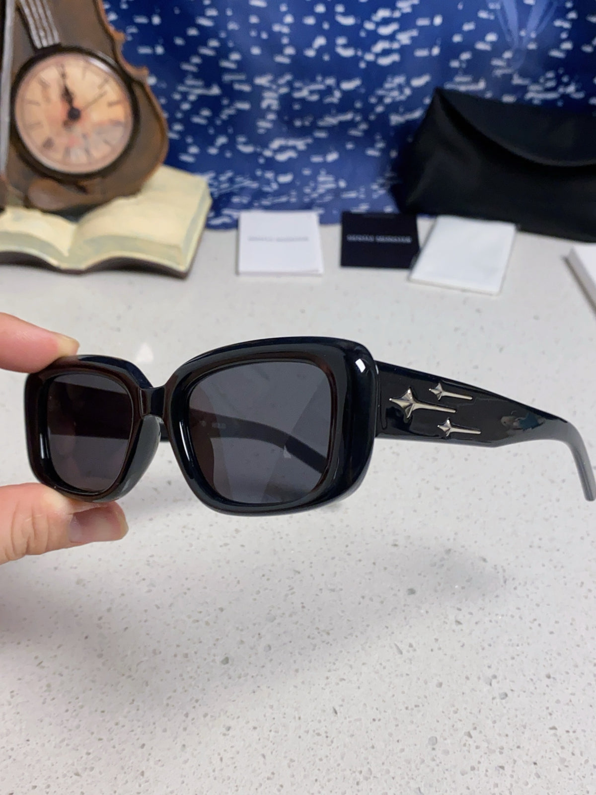 Gentle Monster ANTENA Square Black Lens Sunglasses for Men & Women - detail image 6