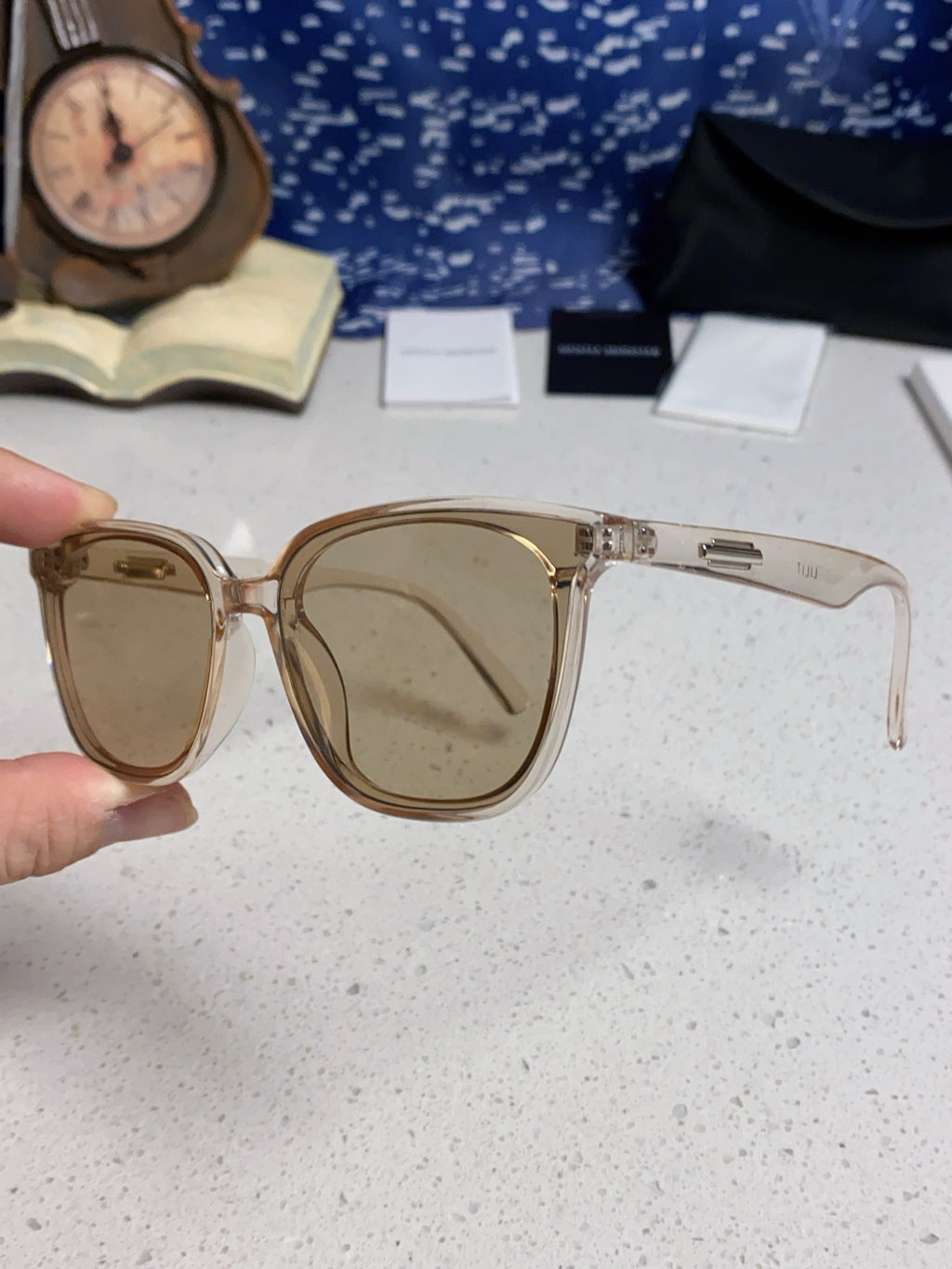 Gentle Monster LILIT Fashion Gray Lens Sunglasses for Men & Women - detail image 6