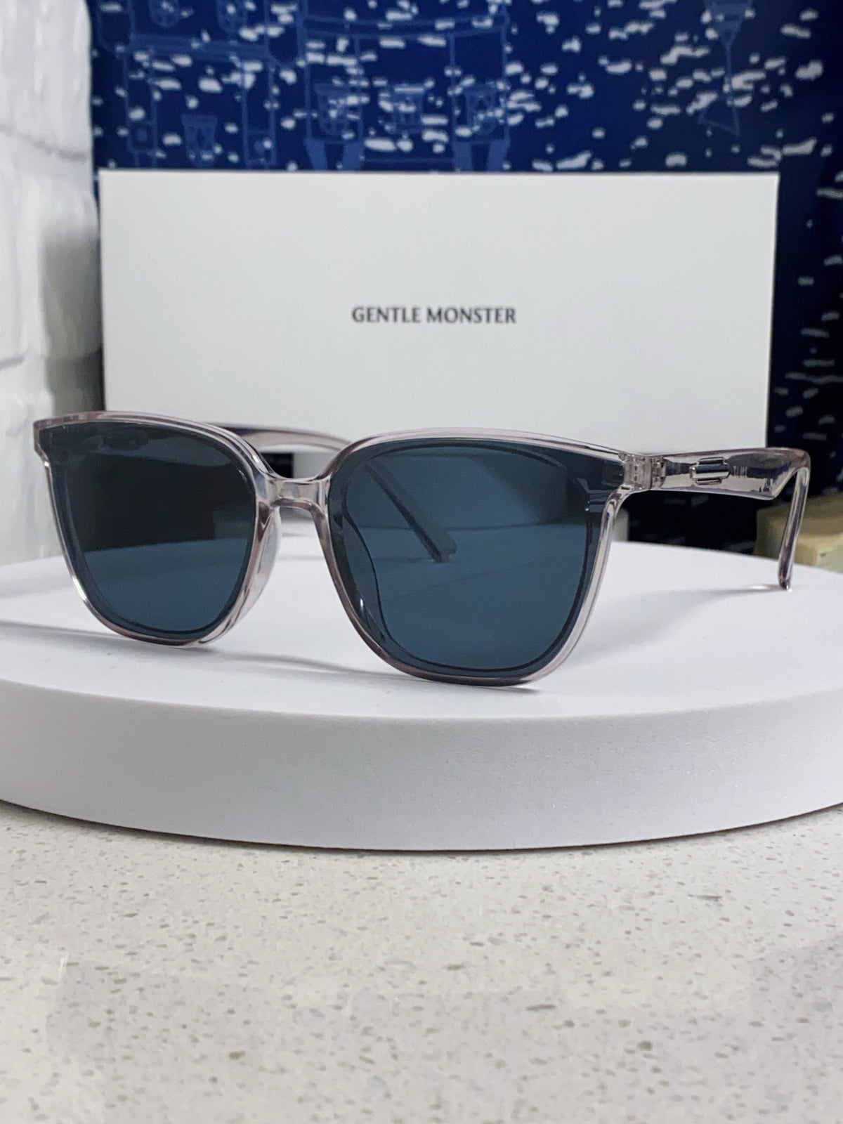 Gentle Monster LILIT Fashion Blue Lens Sunglasses for Men & Women - 399386