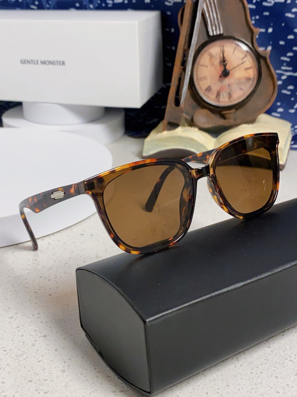 Gentle Monster LILIT Fashion Brown Lens Sunglasses for Men & Women - detail image 10