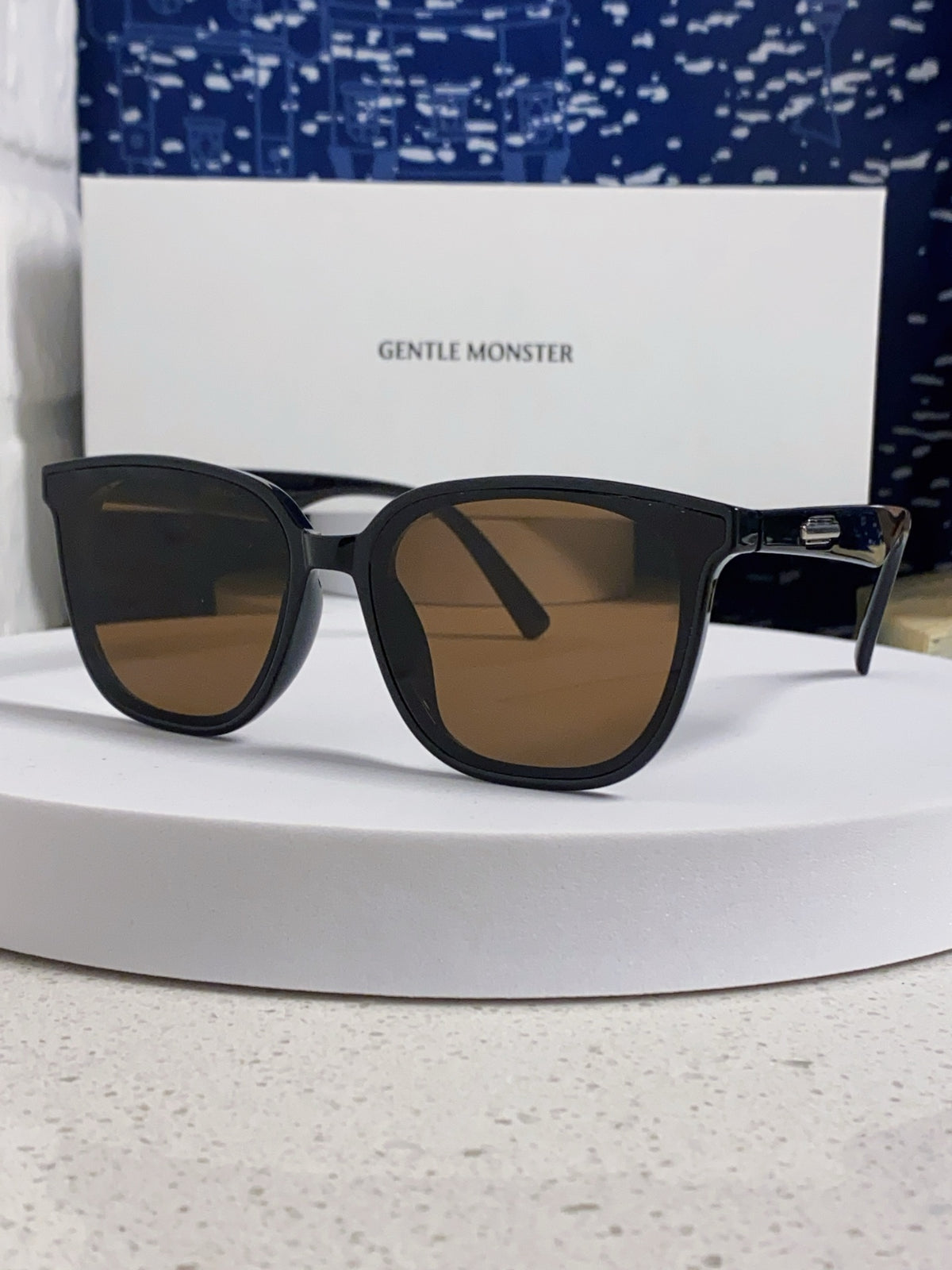 Gentle Monster LILIT Fashion Gold Lens Sunglasses for Men & Women