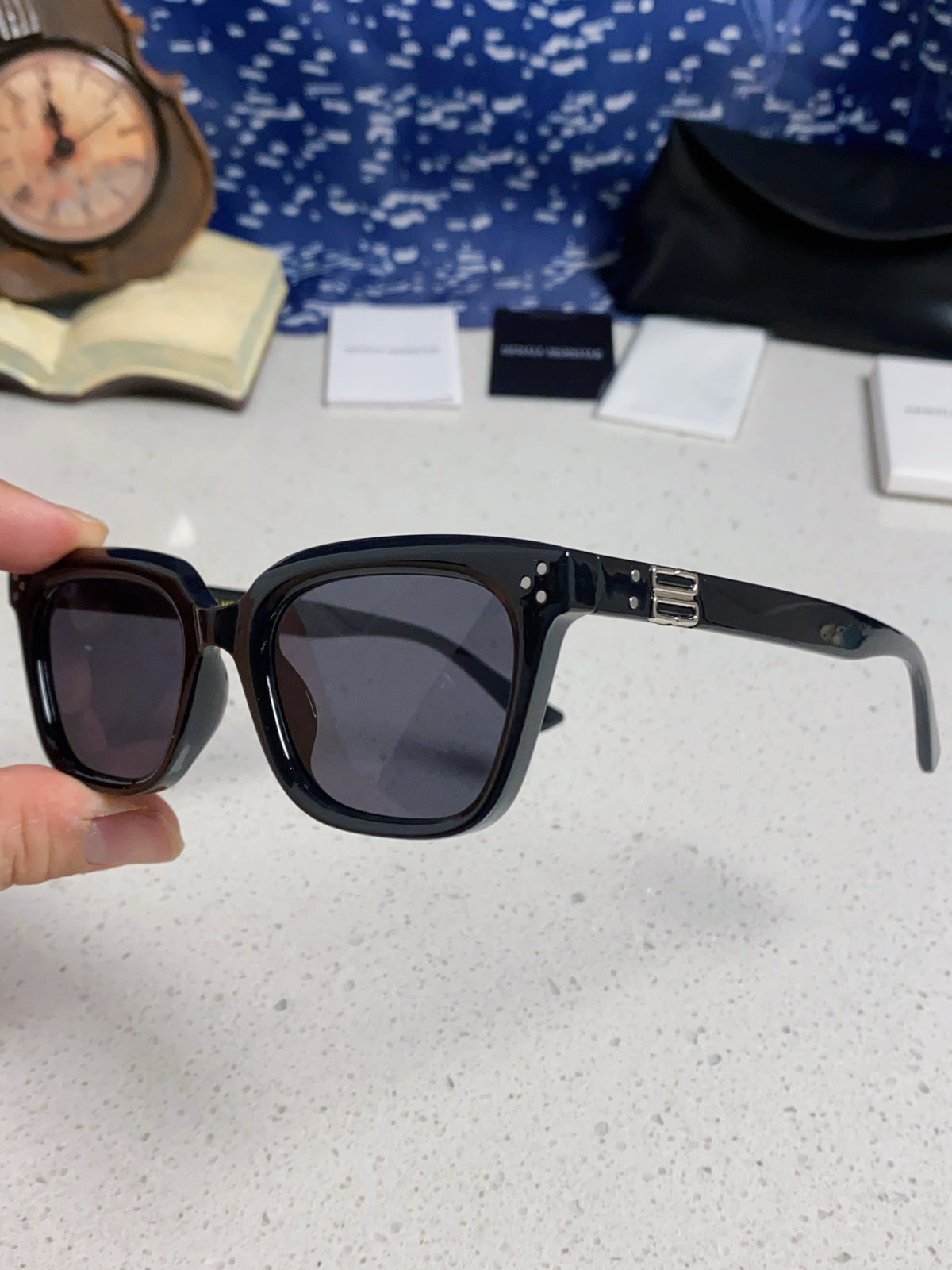 Gentle Monster MUSEE Fashion Black Lens Sunglasses for Men & Women - detail image 7