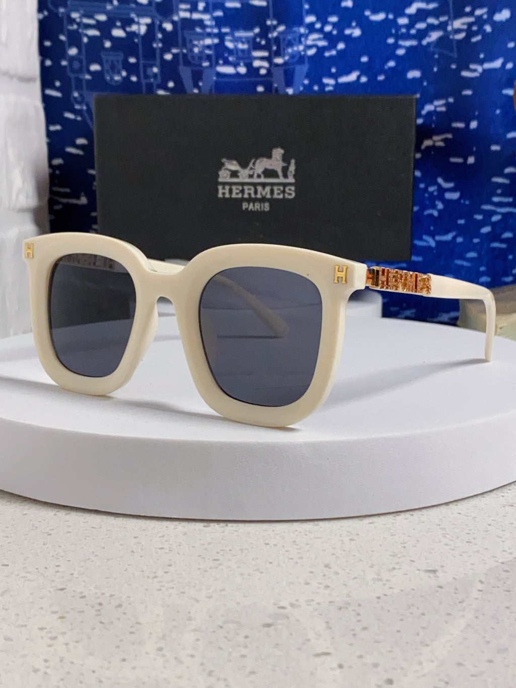 Hermès Metal Square Silver Lens Sunglasses for Men & Women - 158689