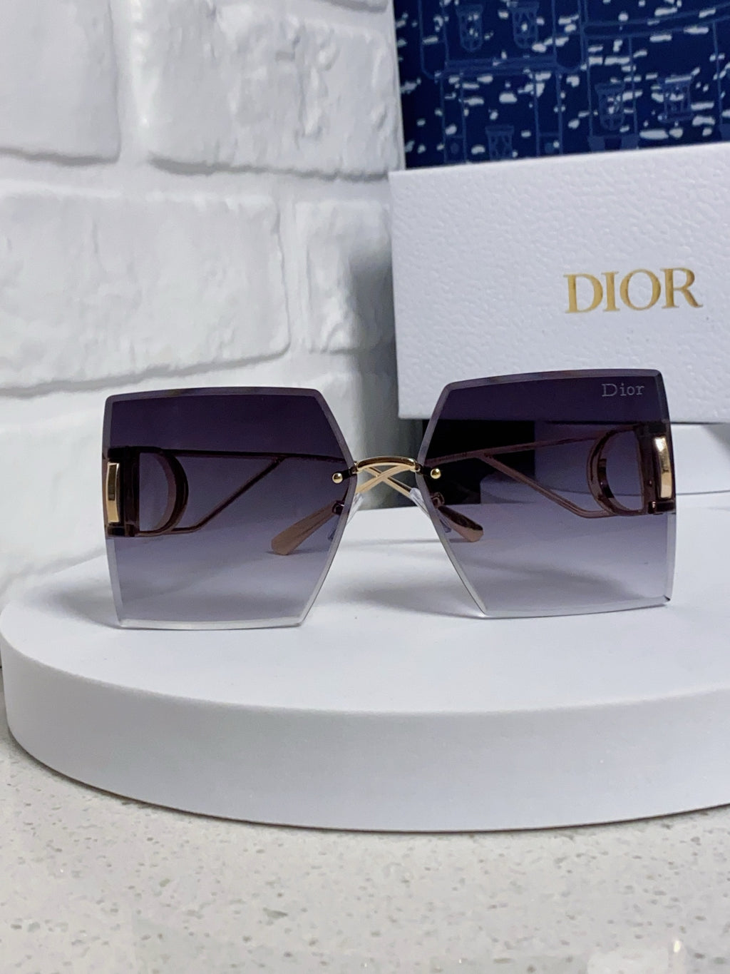Dior 30MONTAIGNE Lightweight Rimless Gray Lens Sunglasses for Men & W - 867125 - detail image 2