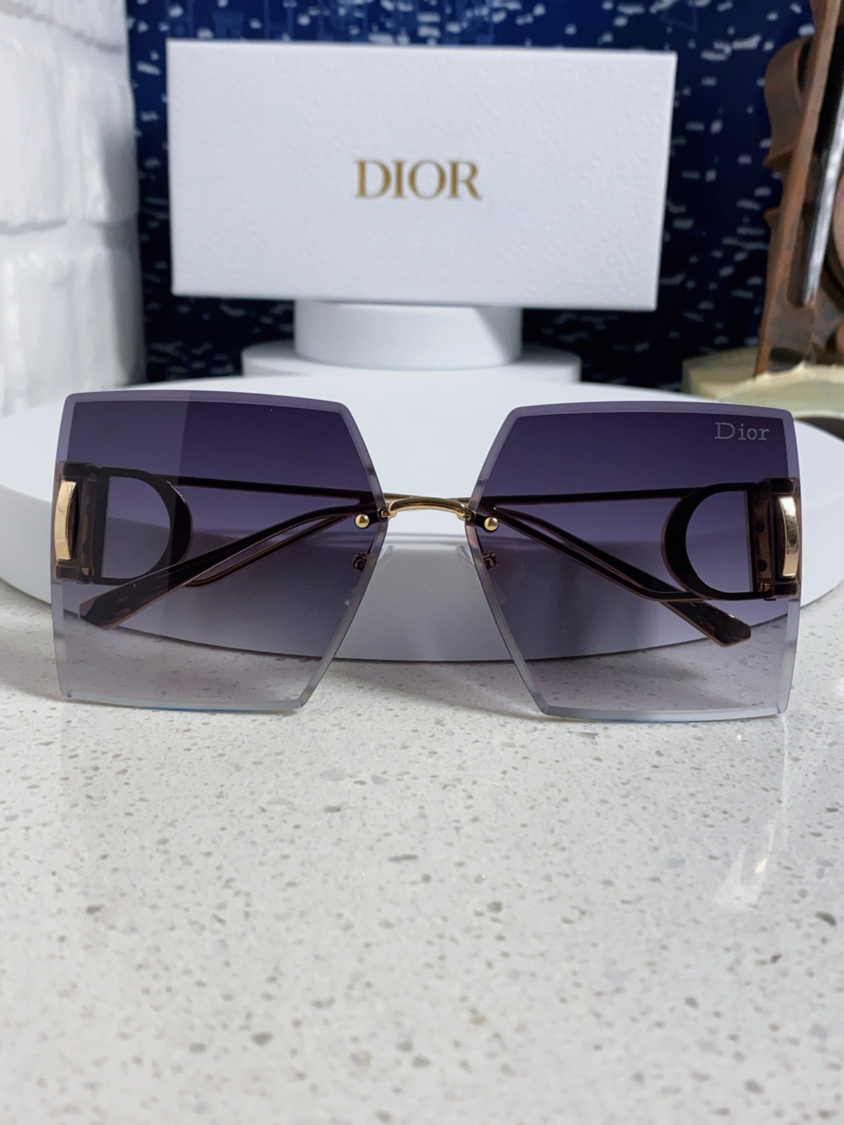 Dior 30MONTAIGNE Lightweight Rimless Gray Lens Sunglasses for Men & W - 415361 - detail image 9