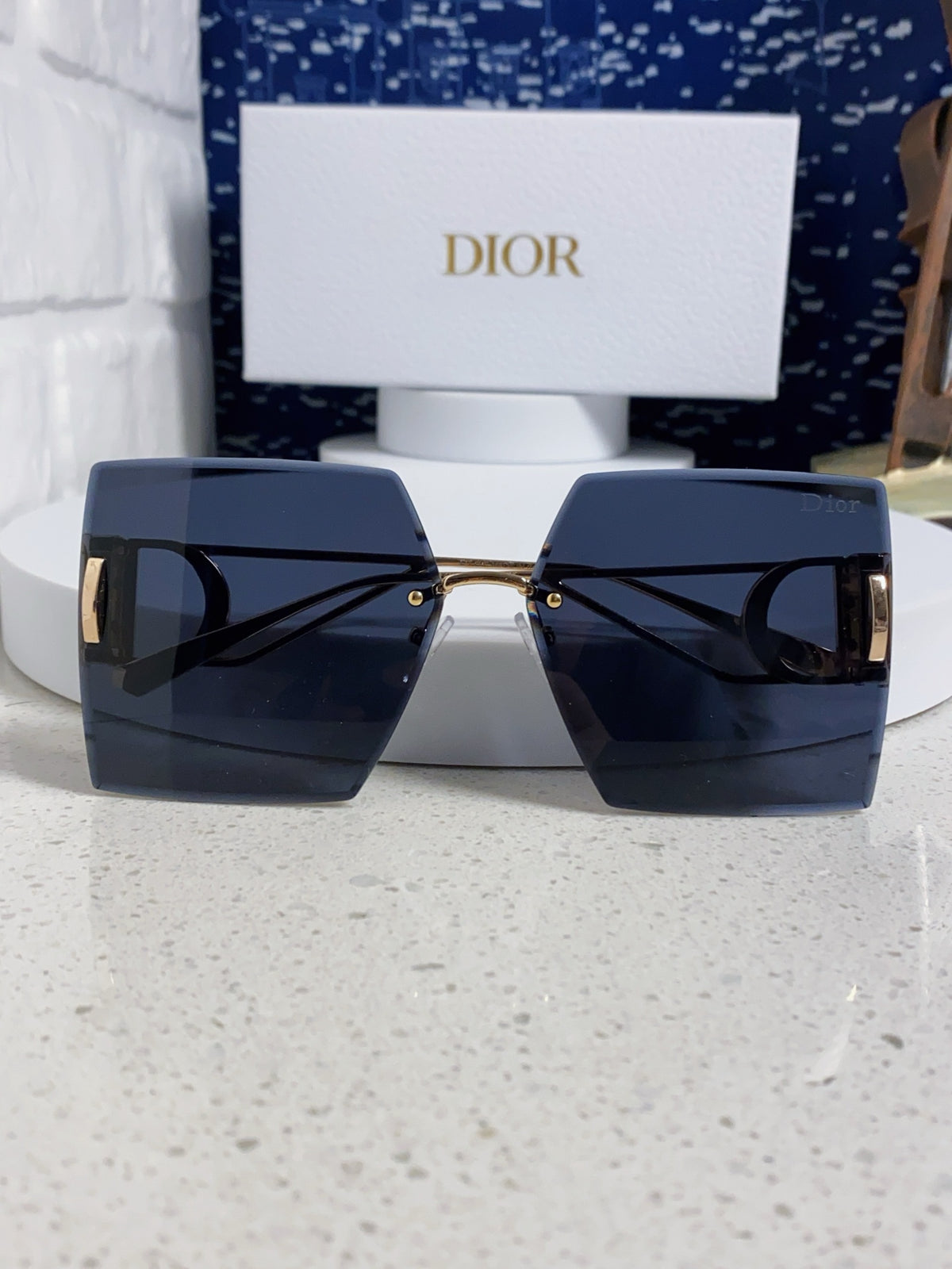Dior 30MONTAIGNE Lightweight Rimless Blue Lens Sunglasses for Men & W - 867126 - detail image 9