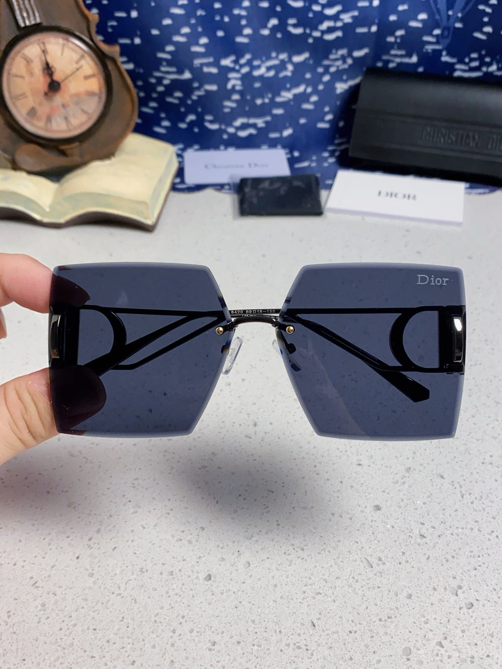 Dior 30MONTAIGNE Lightweight Rimless Red Lens Sunglasses for Men & Women - detail image 4