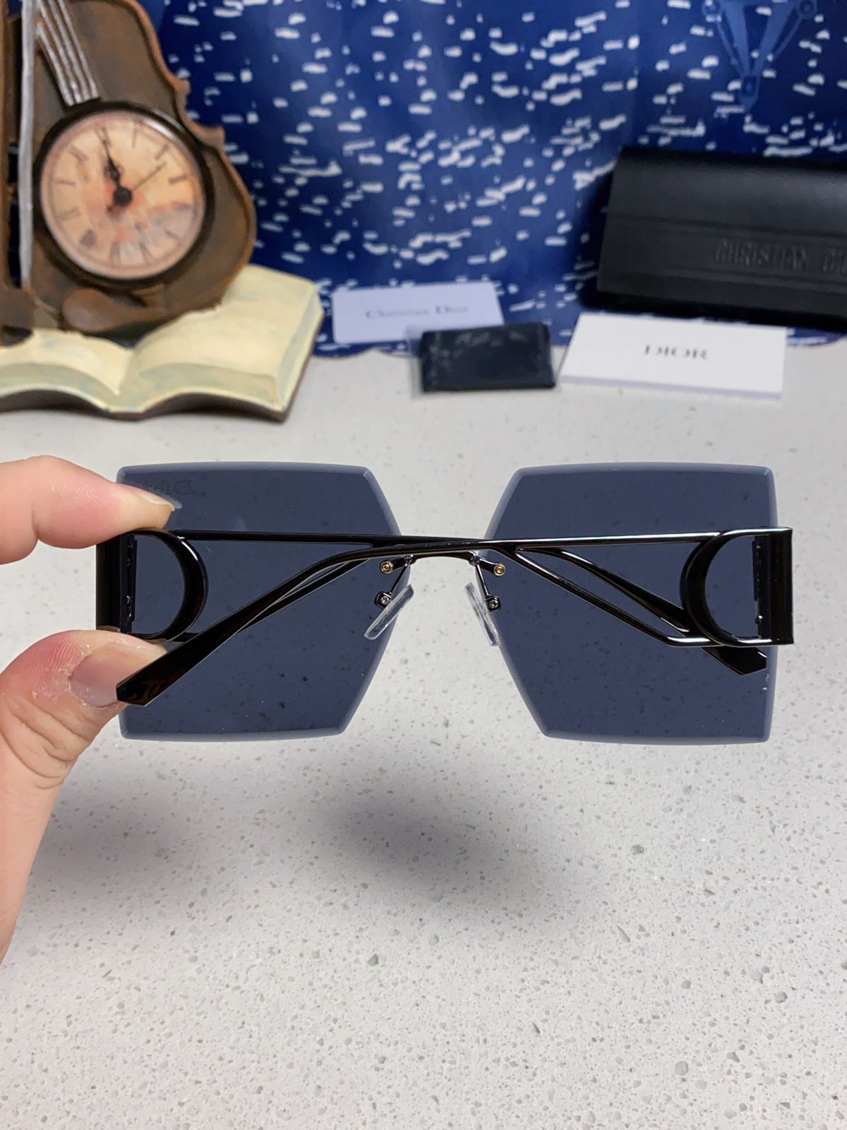 Dior 30MONTAIGNE Lightweight Rimless Red Lens Sunglasses for Men & Wo - 867127 - detail image 5