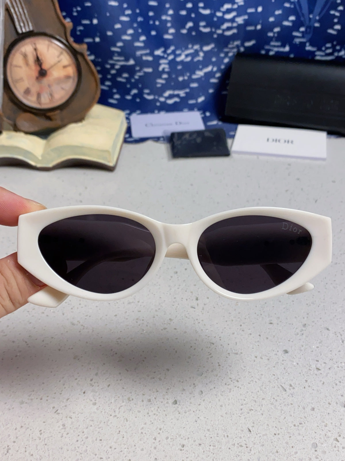 Dior Polarized Fashion Silver Lens Sunglasses for Women - 431737 - detail image 4