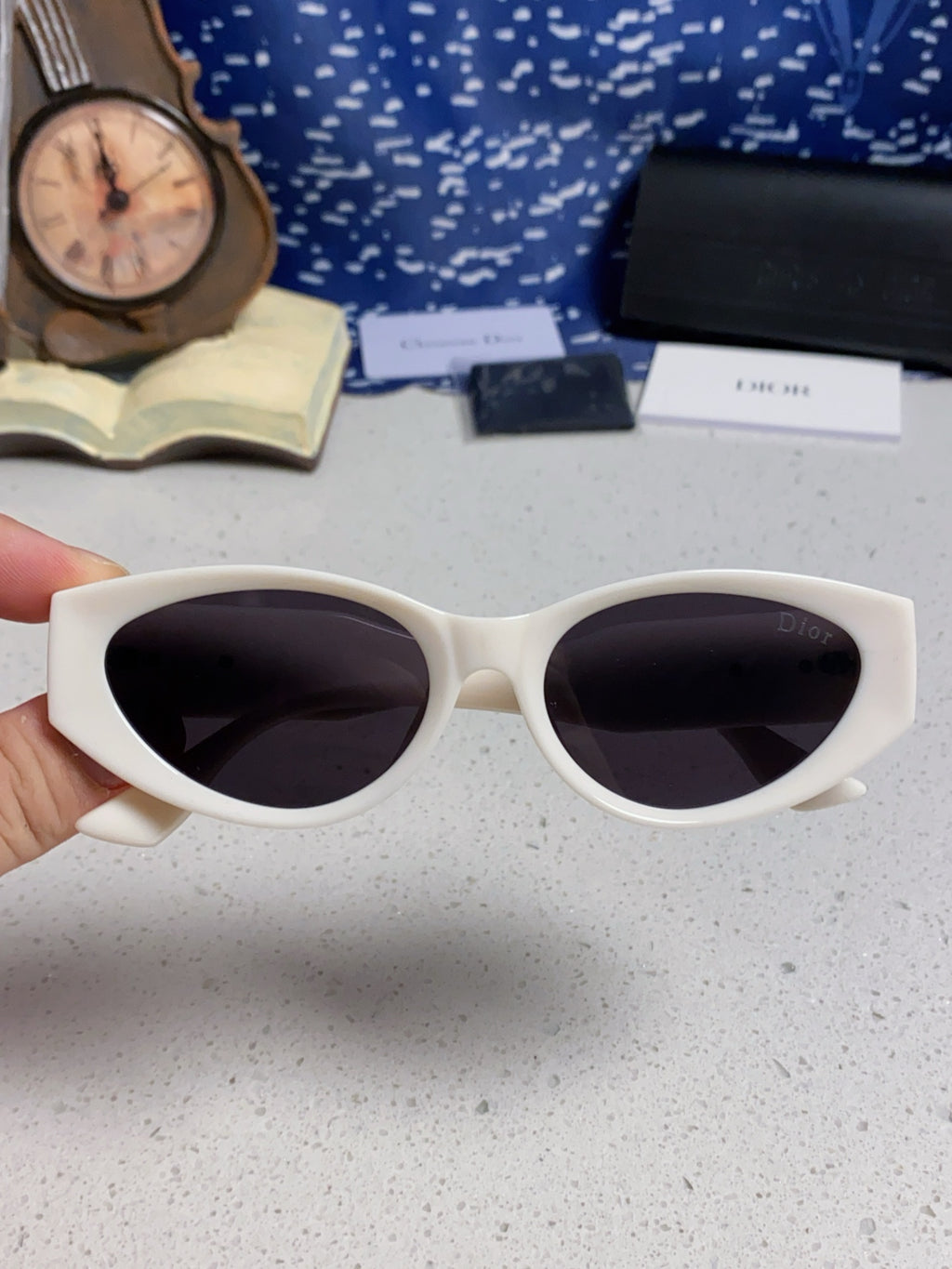 Dior Polarized Fashion Silver Lens Sunglasses for Women - 415365 - detail image 4