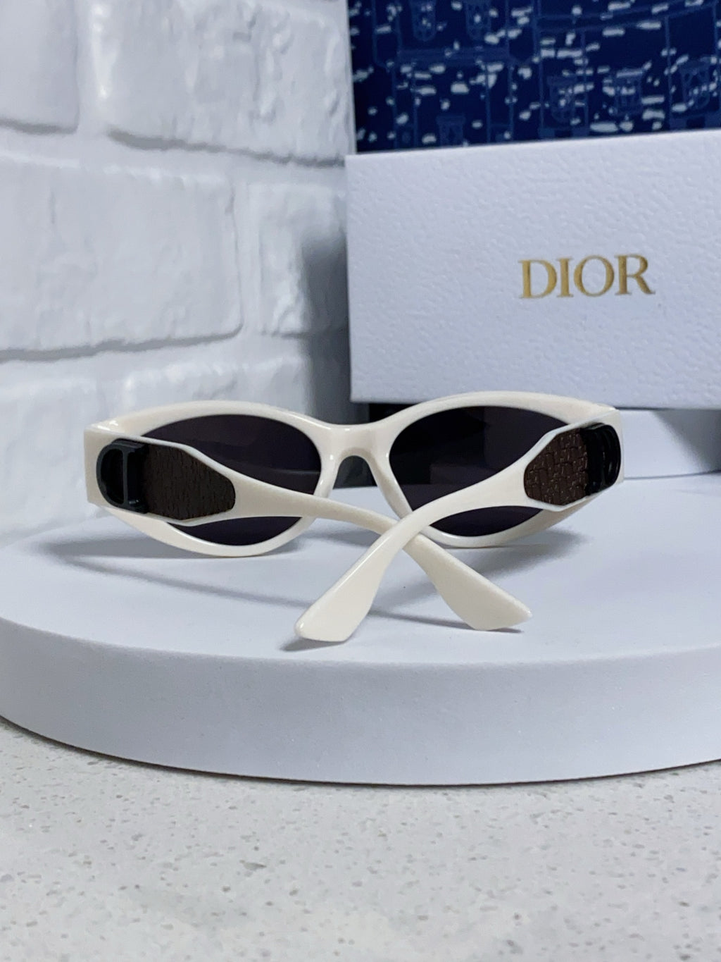 Dior Polarized Fashion Silver Lens Sunglasses for Women - 431737 - detail image 3