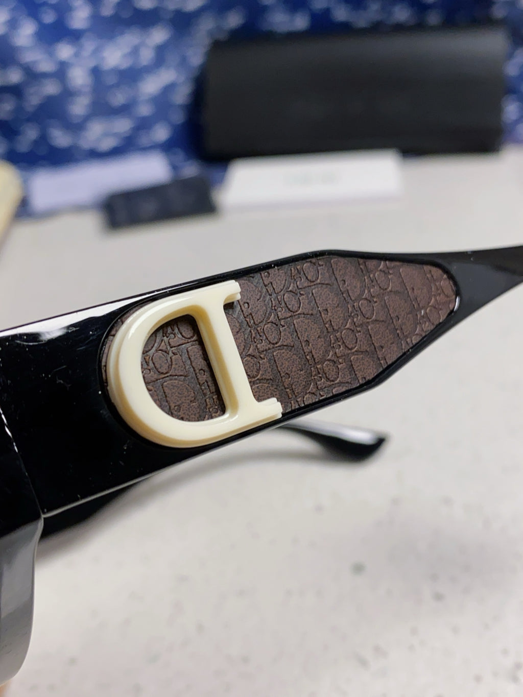 Dior Polarized Fashion Black Lens Sunglasses for Women - 415367 - detail image 7