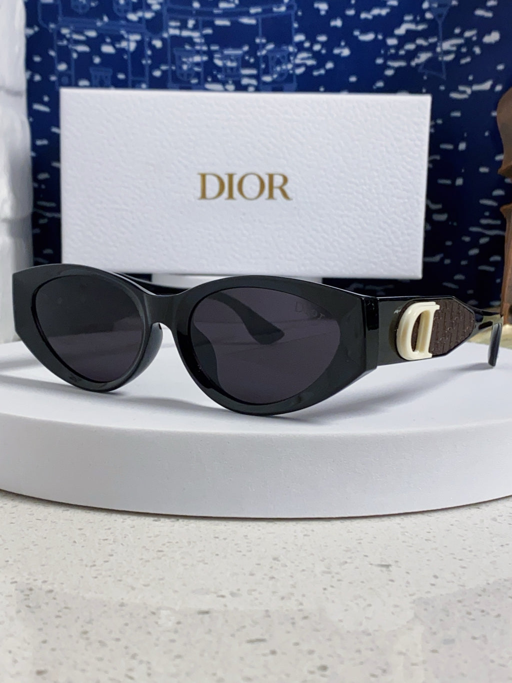 Dior Polarized Fashion Black Lens Sunglasses for Women - 431739