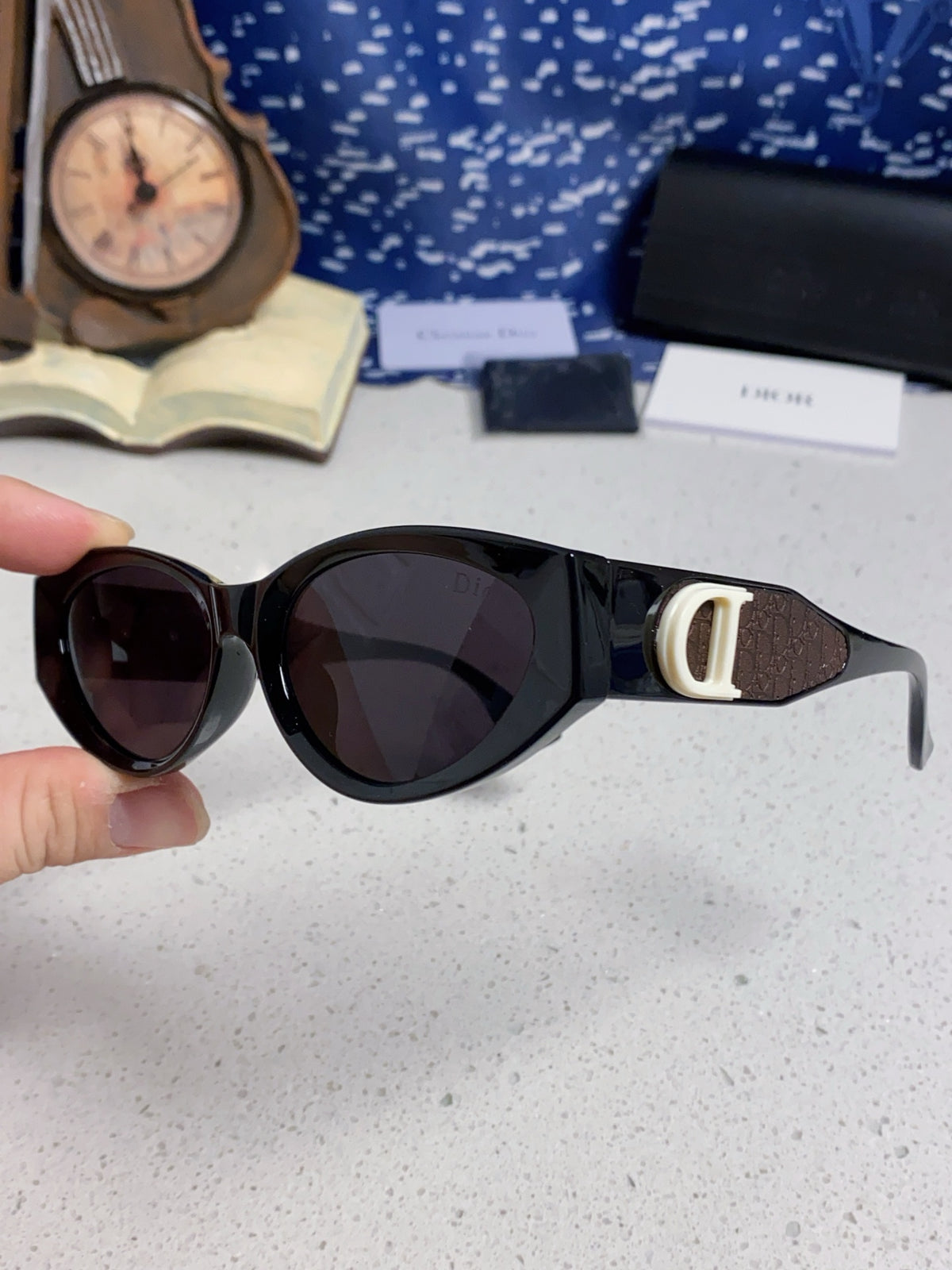 Dior Polarized Fashion Black Lens Sunglasses for Women - 867131 - detail image 6