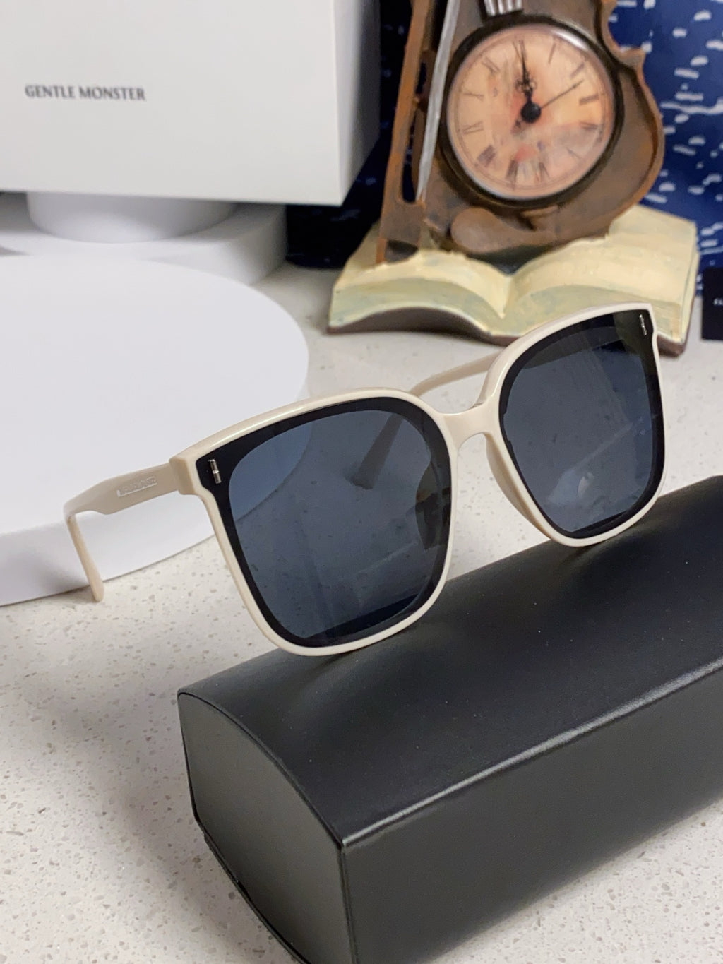 Gentle Monster FIRDA Oversized Brown Lens Sunglasses for Women - 432983 - detail image 10