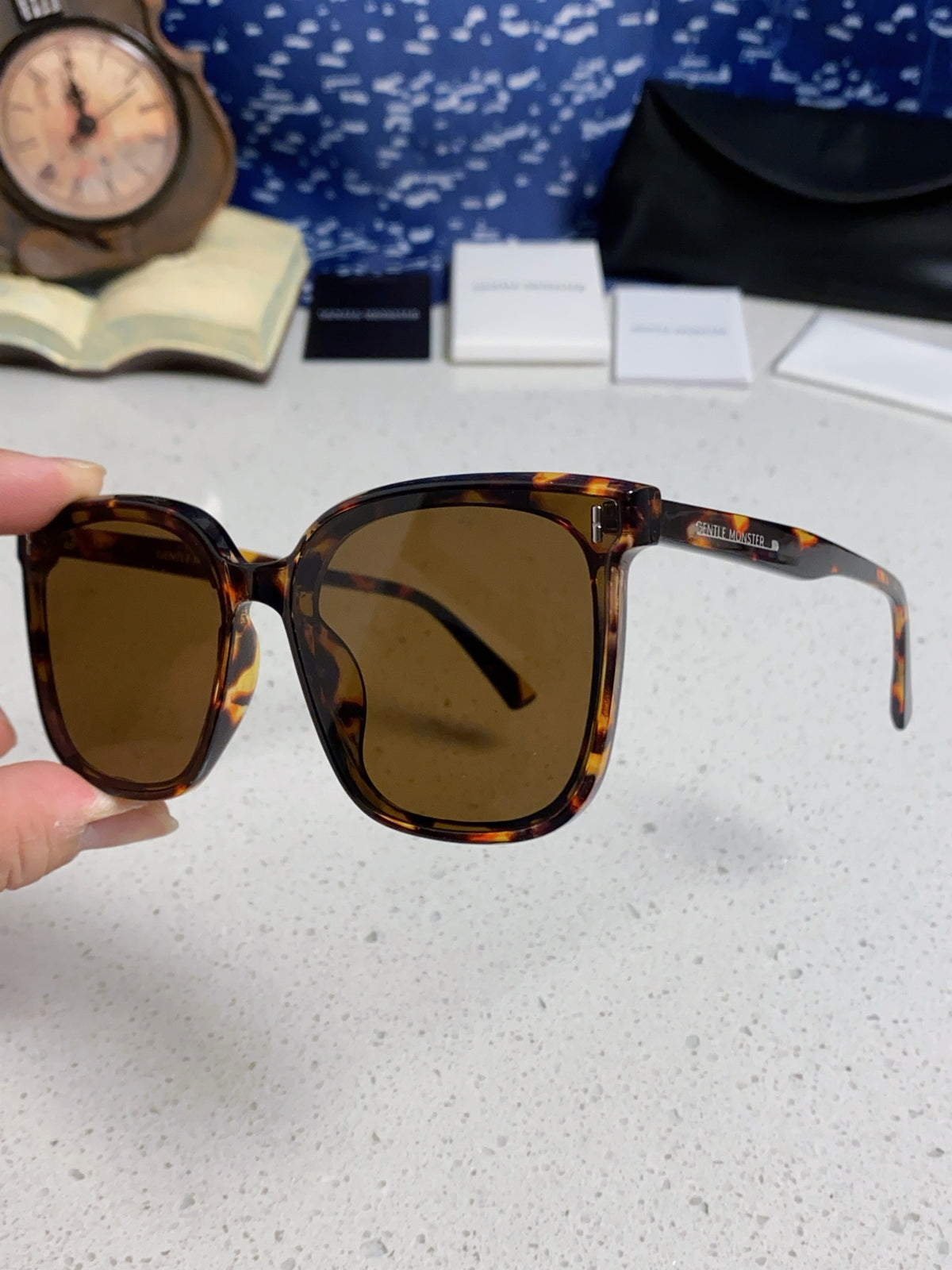 Gentle Monster FIRDA Oversized Brown Lens Sunglasses for Women - detail image 6