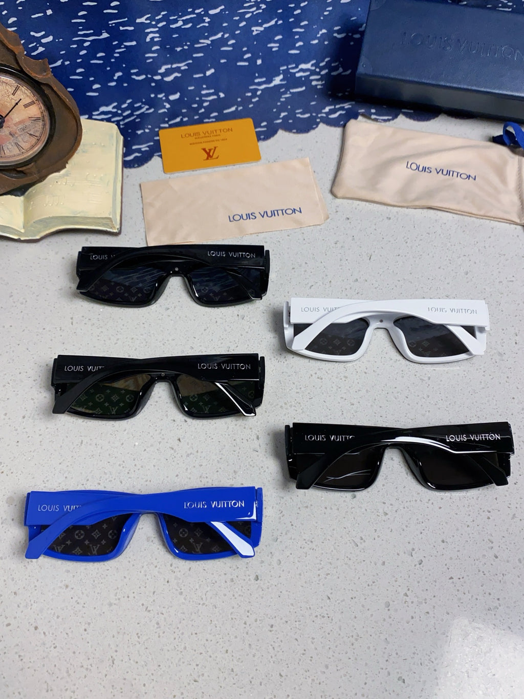 Louis Vuitton Fashion Black Lens Sunglasses for Men & Women - 464661 - detail image 11