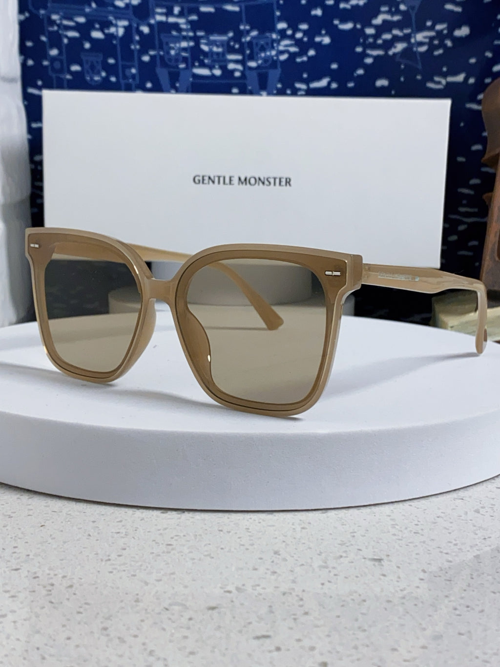 Gentle Monster SAL Acetate Square Gray Lens Sunglasses for Men & Wome - 432938
