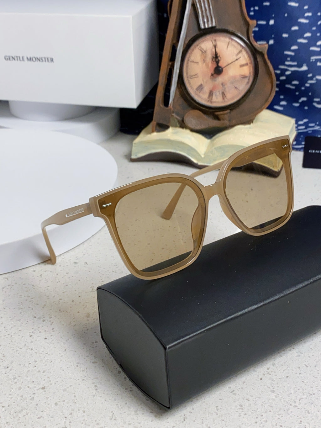 Gentle Monster SAL Acetate Square Gray Lens Sunglasses for Men & Wome - 432938 - detail image 10