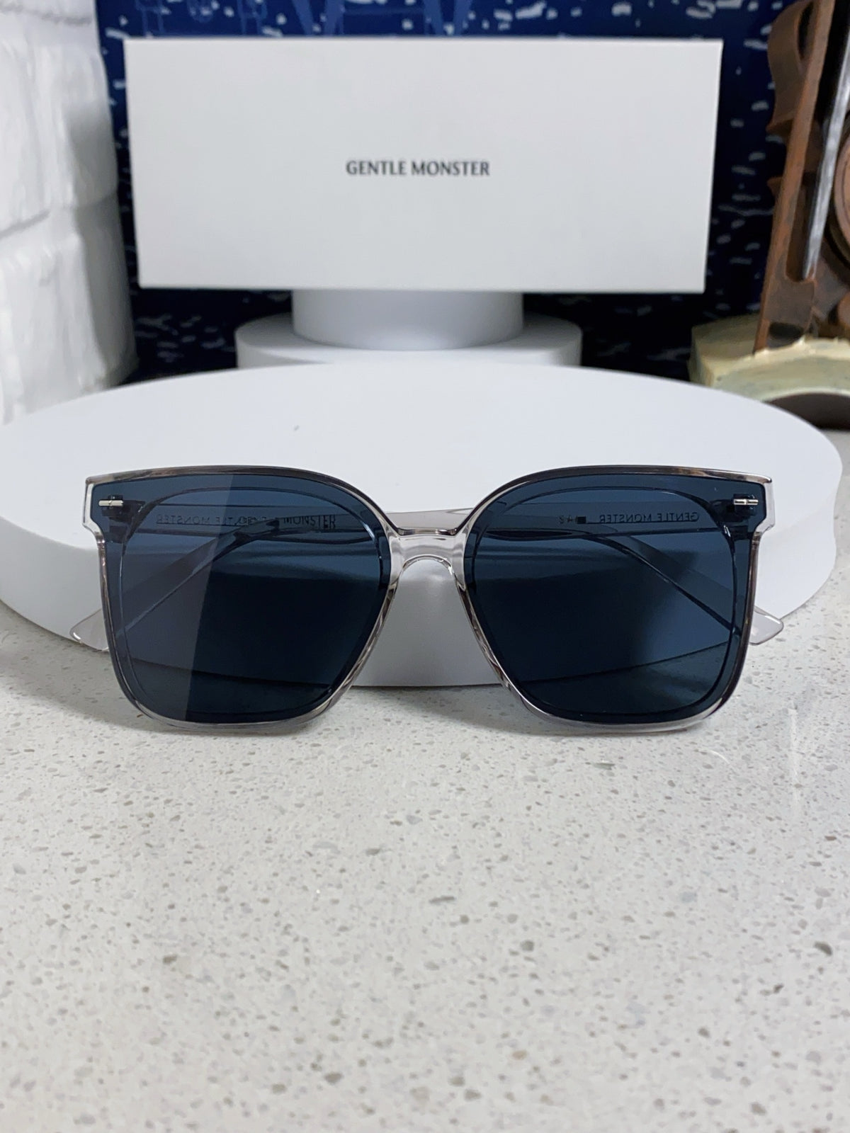 Gentle Monster SAL Acetate Square Black Lens Sunglasses for Men & Wom - 488007 - detail image 9