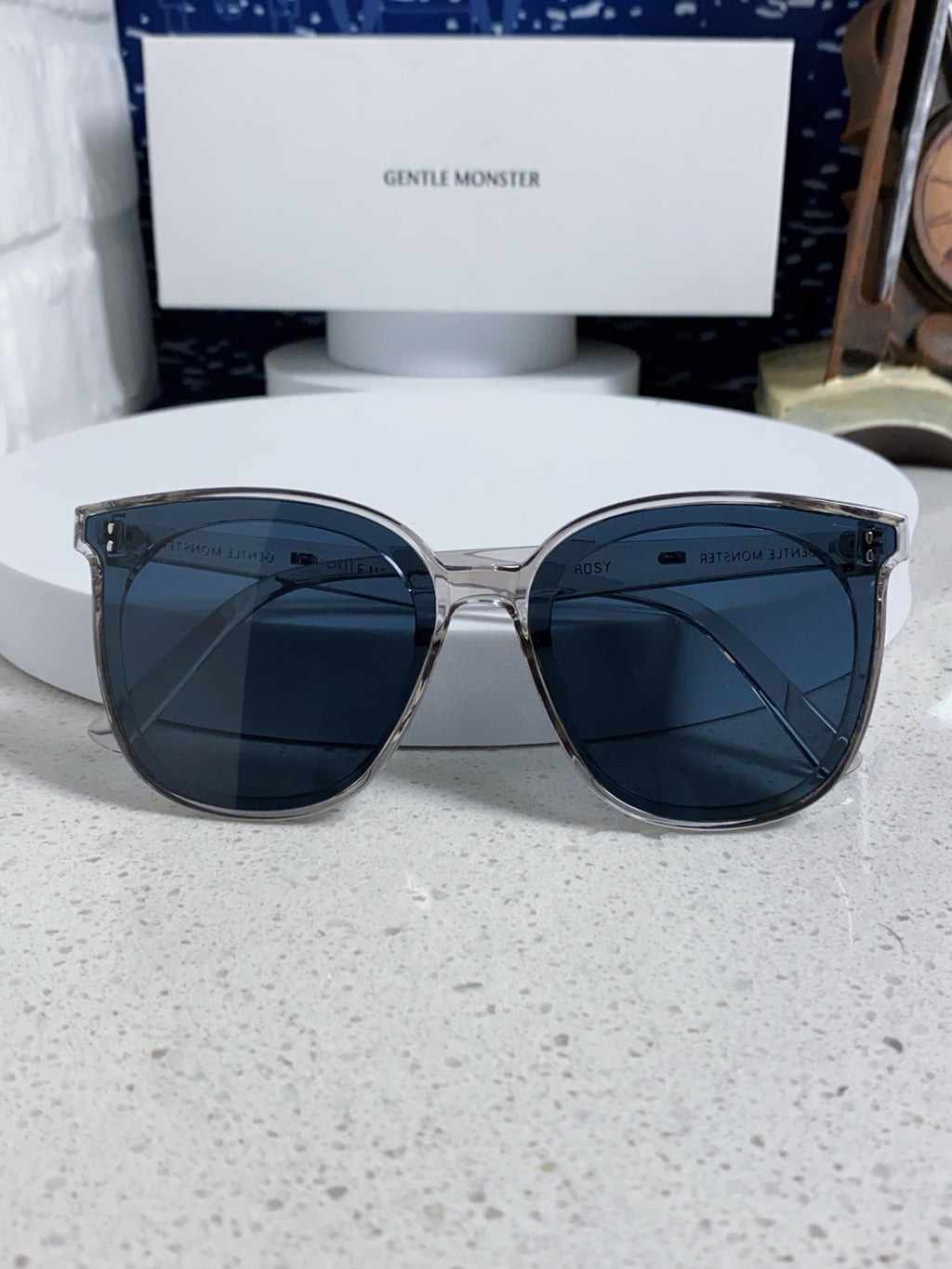 Gentle Monster ROSY Square Blue Lens Sunglasses for Men & Women - 488030 - detail image 9
