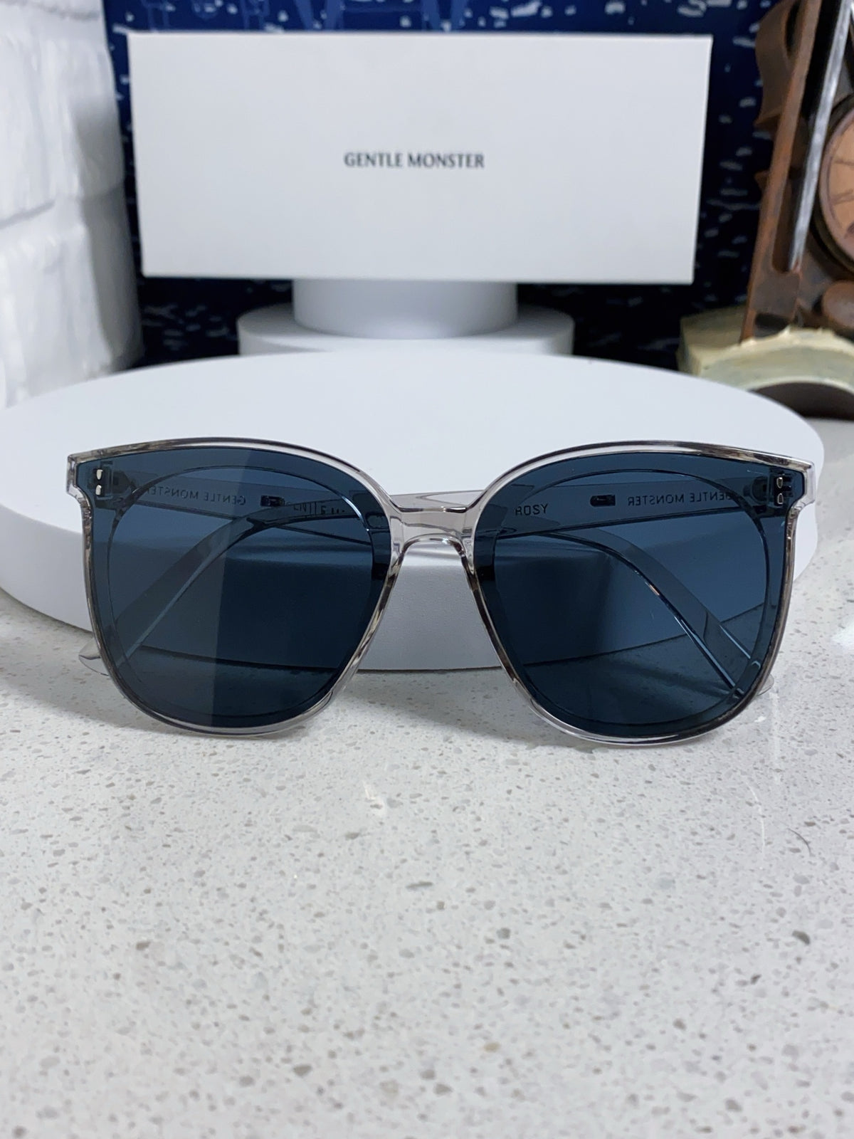 Gentle Monster ROSY Square Blue Lens Sunglasses for Men & Women - 998484 - detail image 9