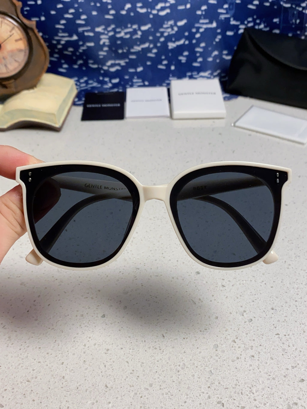 Gentle Monster ROSY Square Blue Lens Sunglasses for Men & Women - 432949 - detail image 4