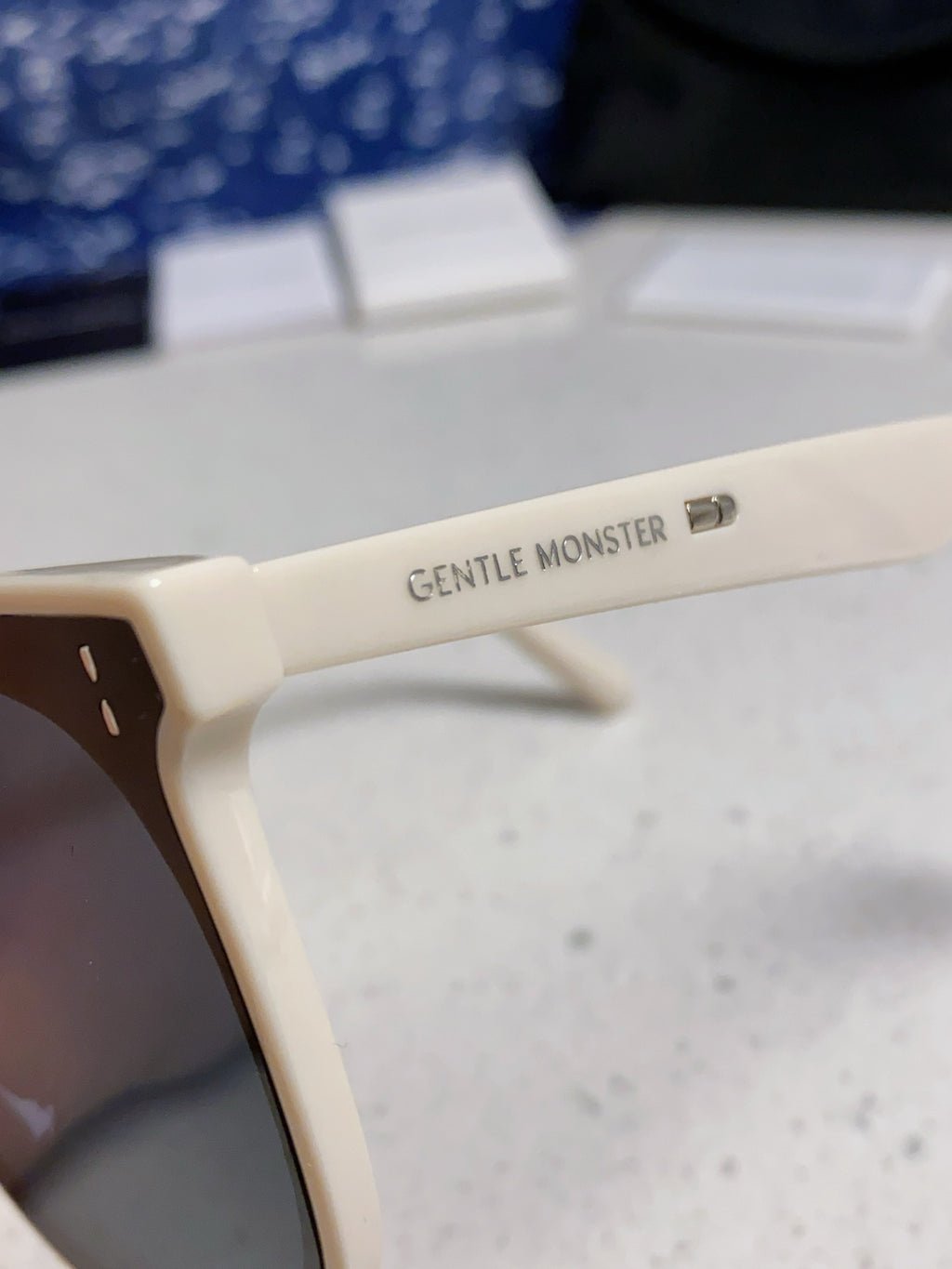 Gentle Monster ROSY Square Blue Lens Sunglasses for Men & Women - detail image 7