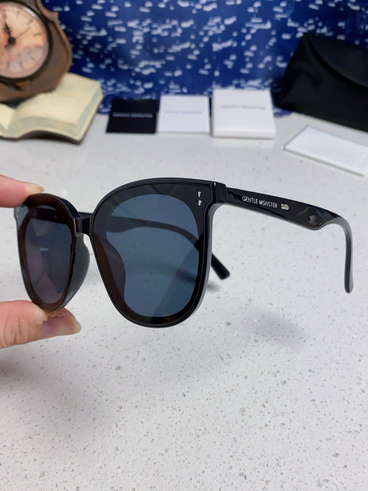 Gentle Monster ROSY Square Black Lens Sunglasses for Men & Women - detail image 6