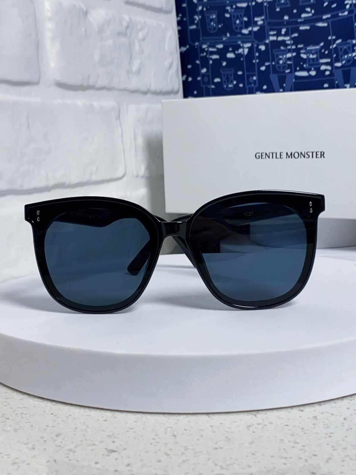 Gentle Monster ROSY Square Black Lens Sunglasses for Men & Women - 998475 - detail image 2