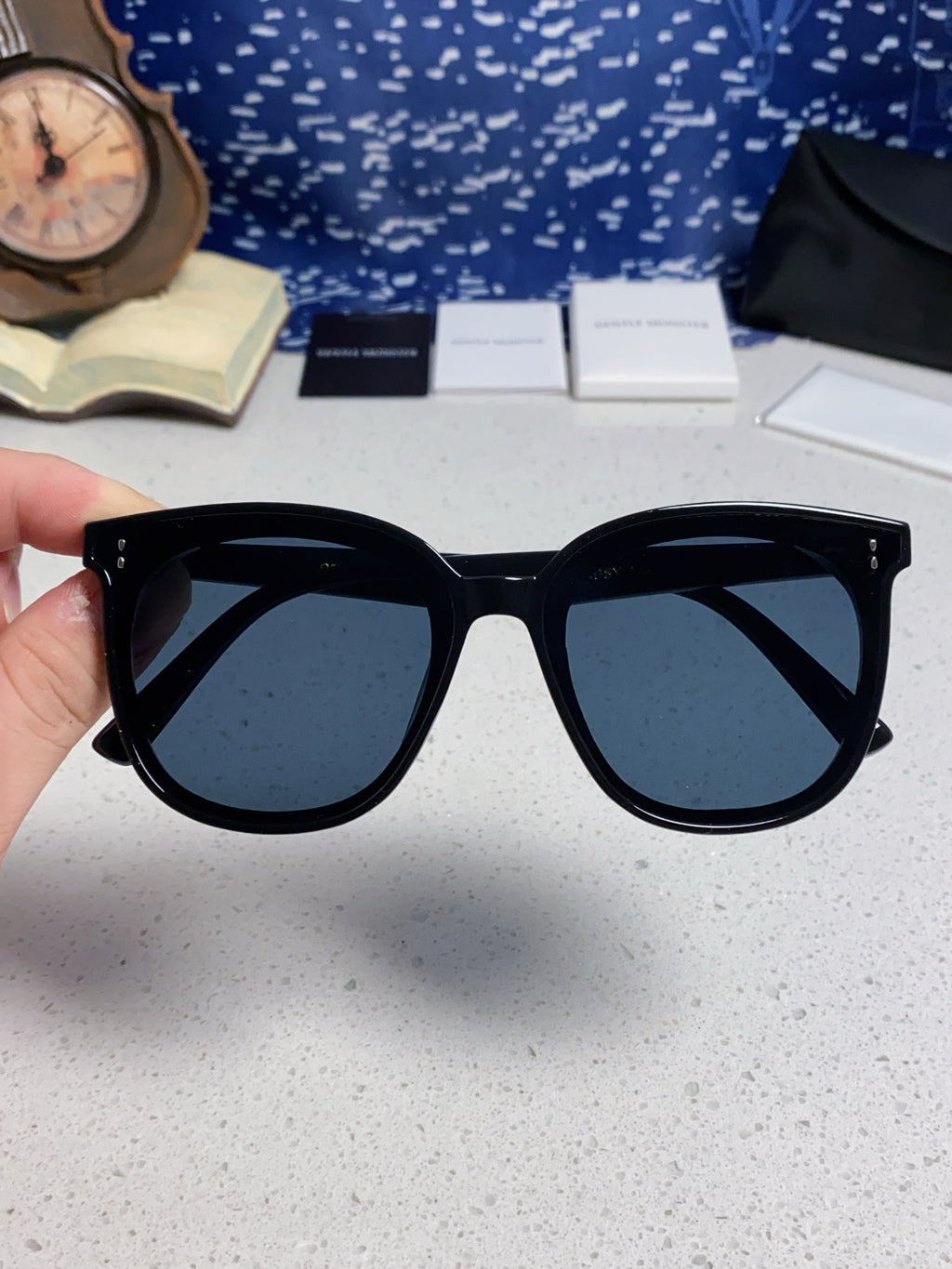 Gentle Monster ROSY Square Black Lens Sunglasses for Men & Women - 998475 - detail image 4