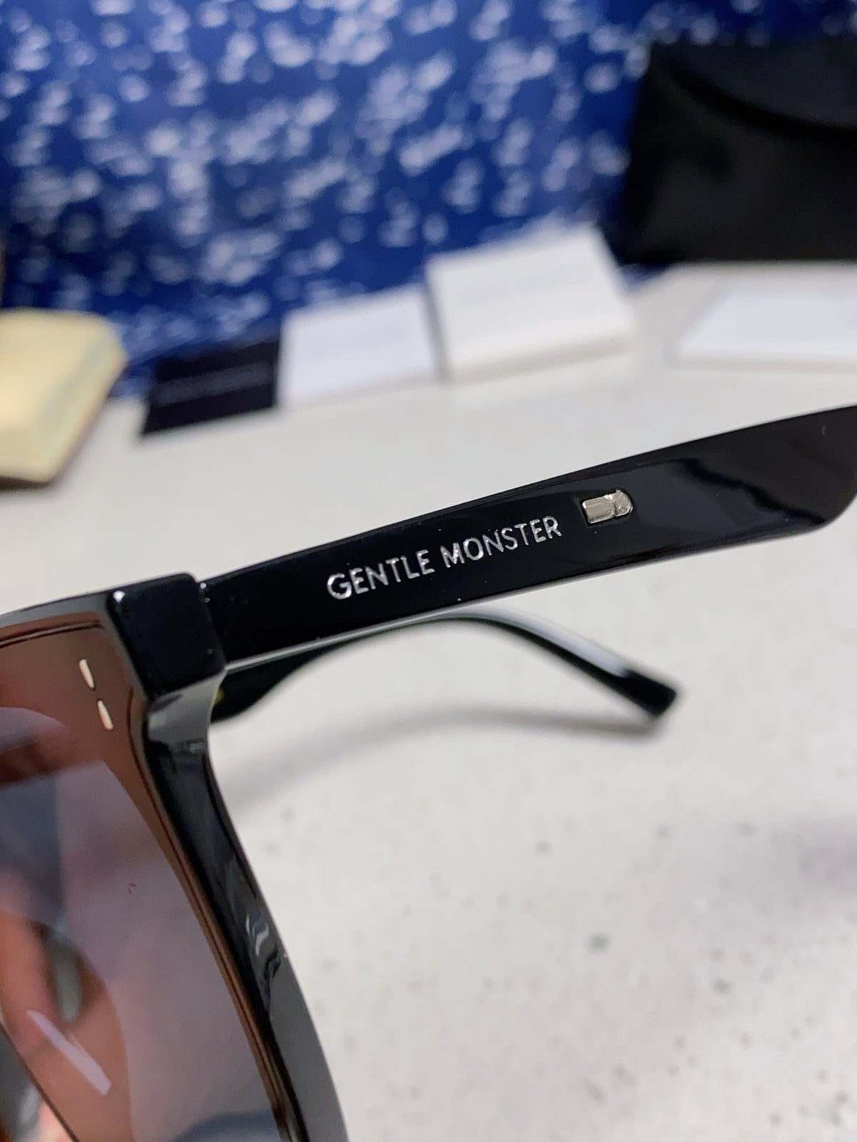Gentle Monster ROSY Square Black Lens Sunglasses for Men & Women - detail image 7