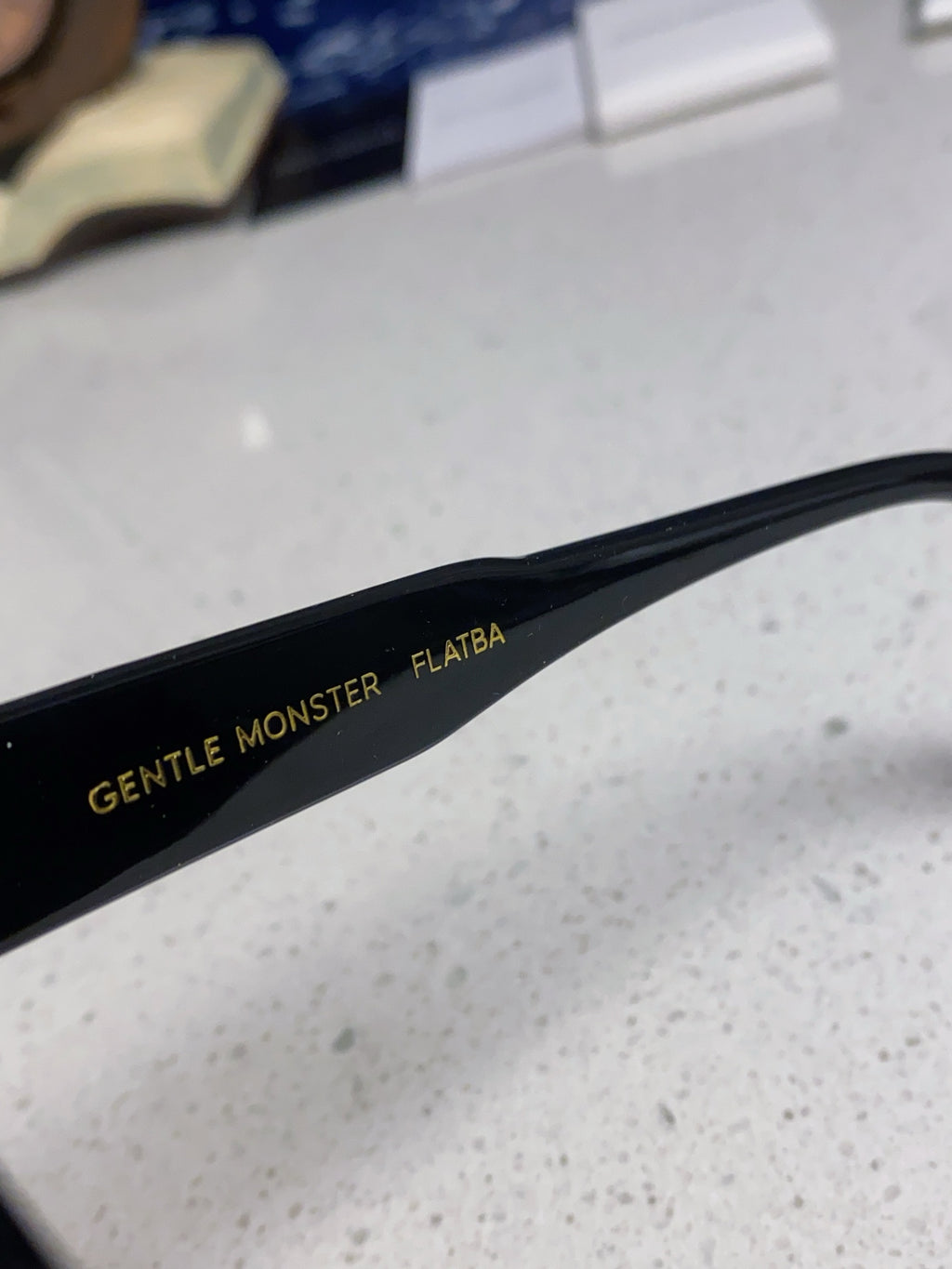 Gentle Monster GW003 Cat-Eye Black Lens Sunglasses for Men & Women - detail image 7