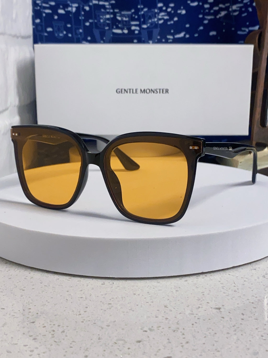 Gentle Monster LOCELL Polarized Oversized Black Lens Sunglasses - 449984